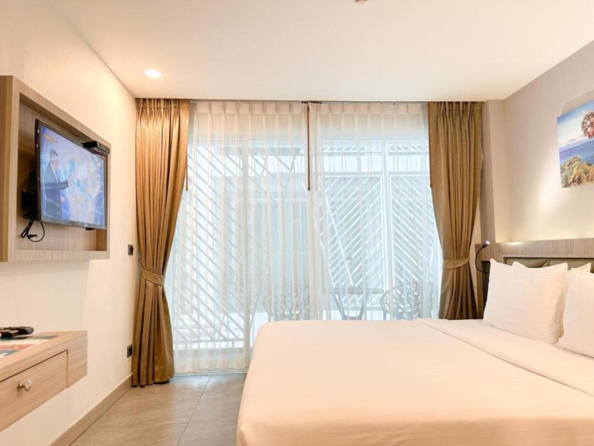 Clarian Hotel Patong