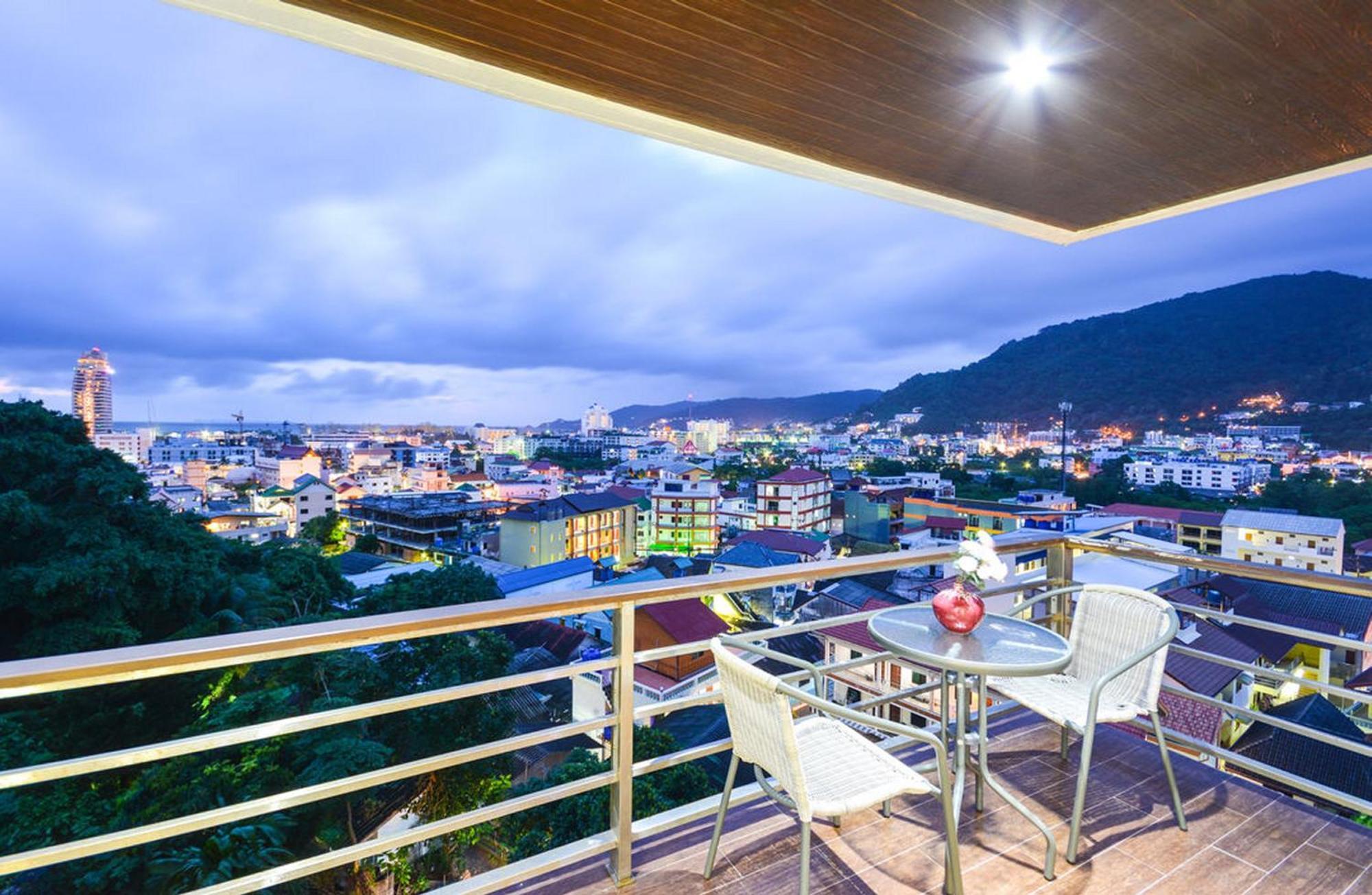 Phuketbnbdotcom Oceanpoolviews 2 Bed * Patong