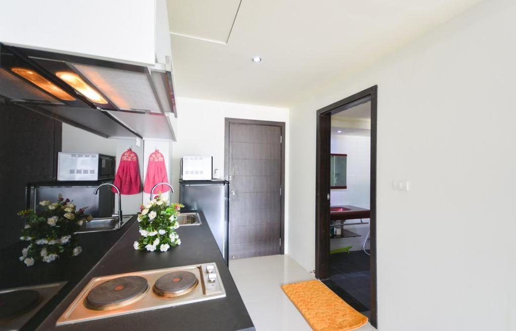 Phuketbnbdotcom, Poolmountainveiws, Large Balcony Apartment Patong
