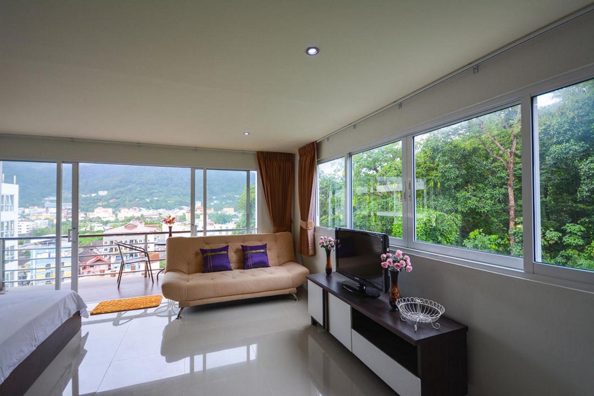 Phuketbnbdotcom, Poolmountainveiws, Large Balcony Apartment Patong