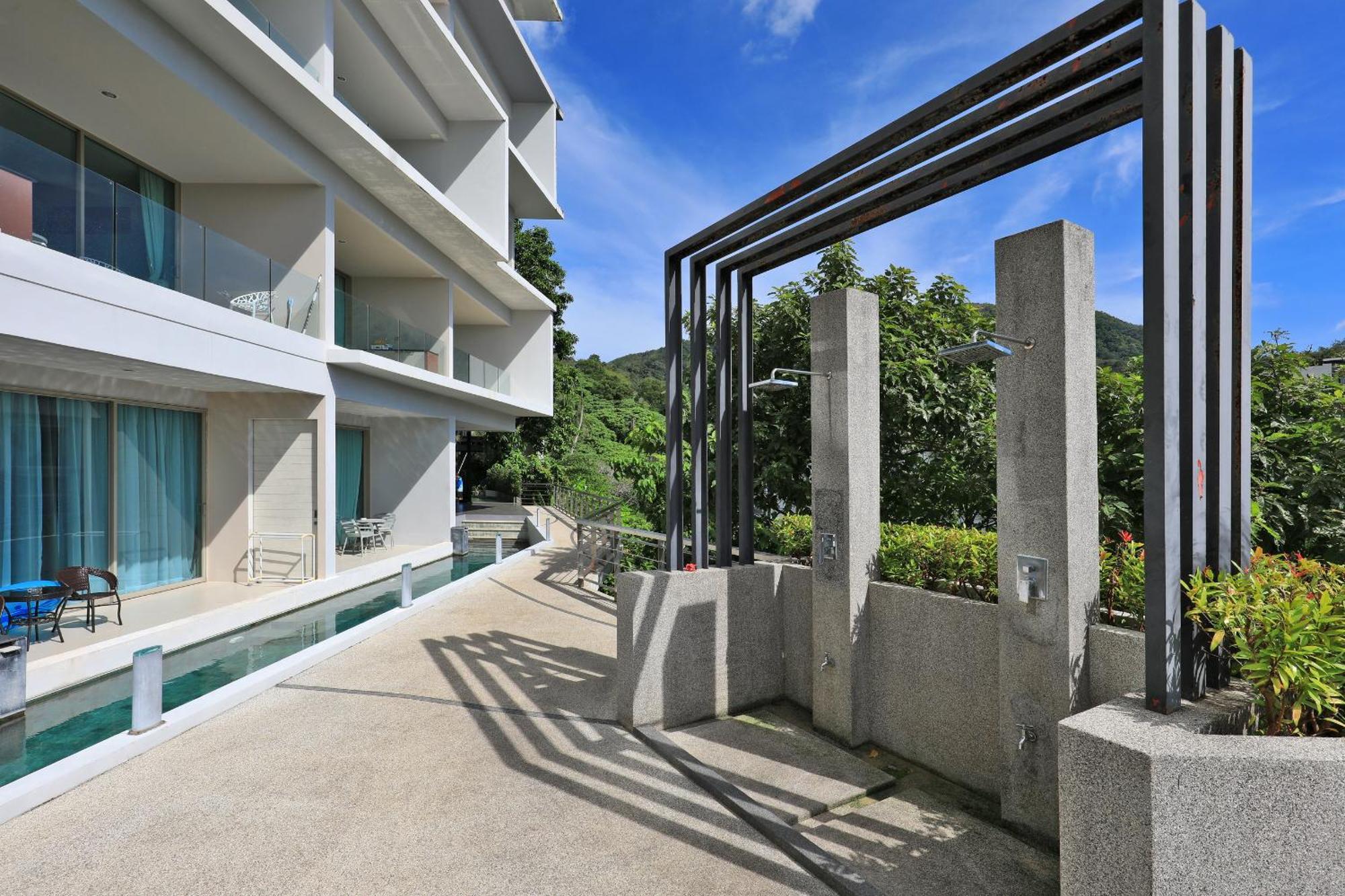 Spacious Near Karon By Pro