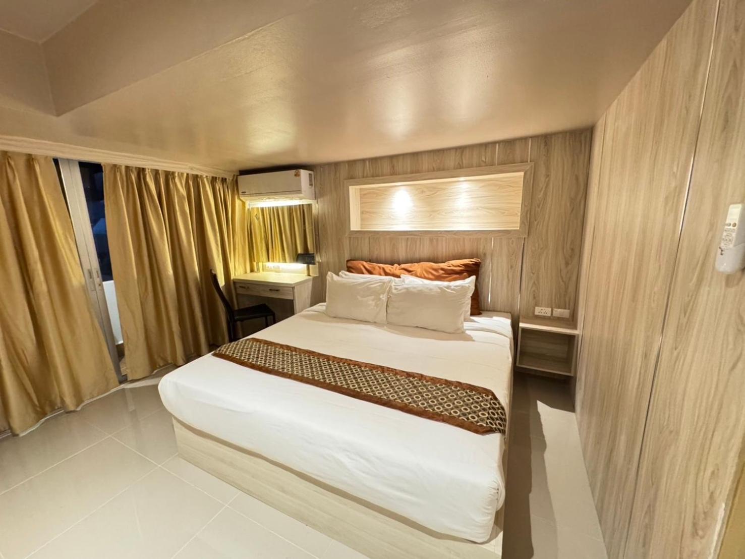 Minium Phuket Pangsapuri Patong