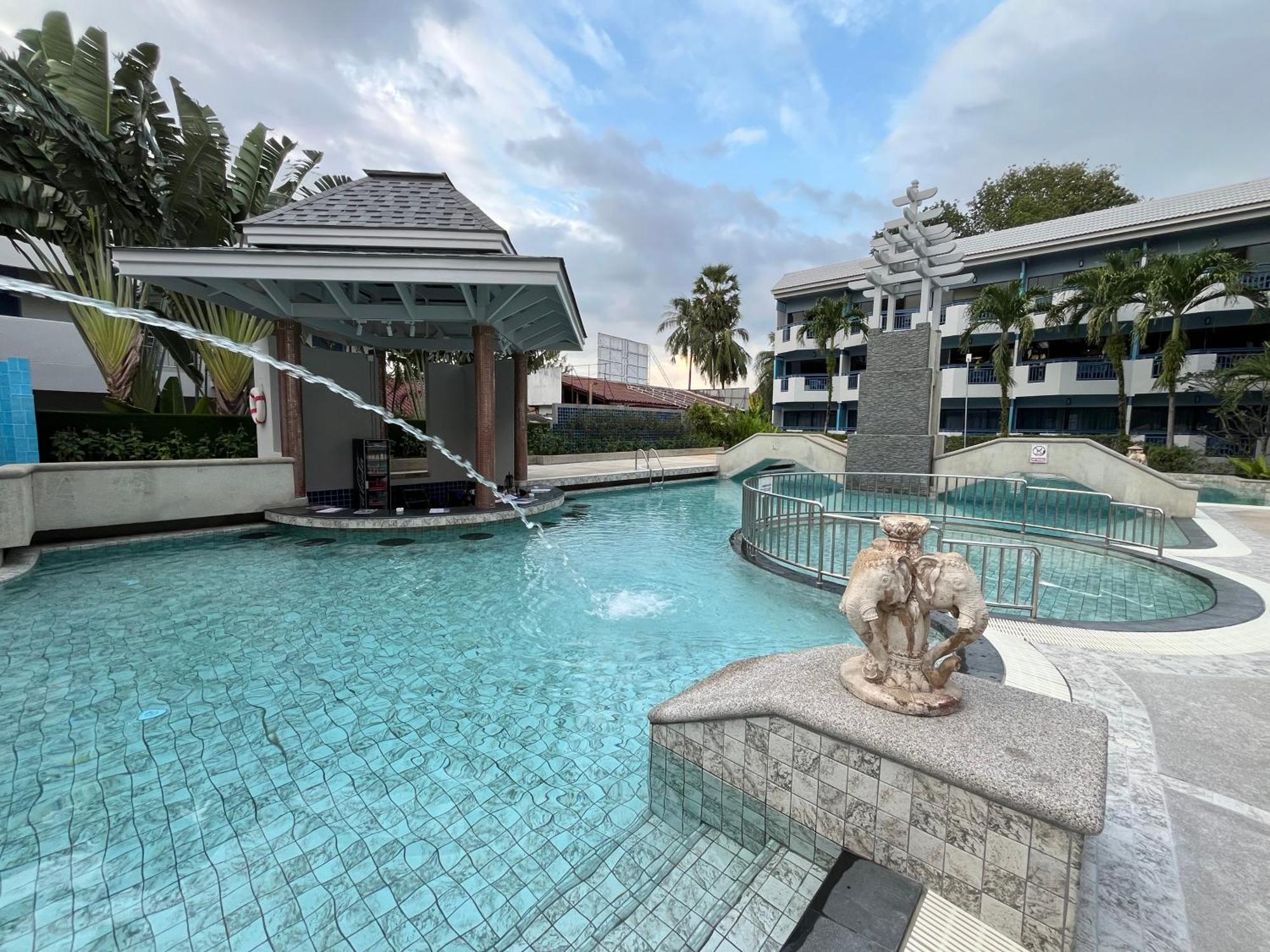 Phuket Island View - Sha Extra Plus Resort 4*
