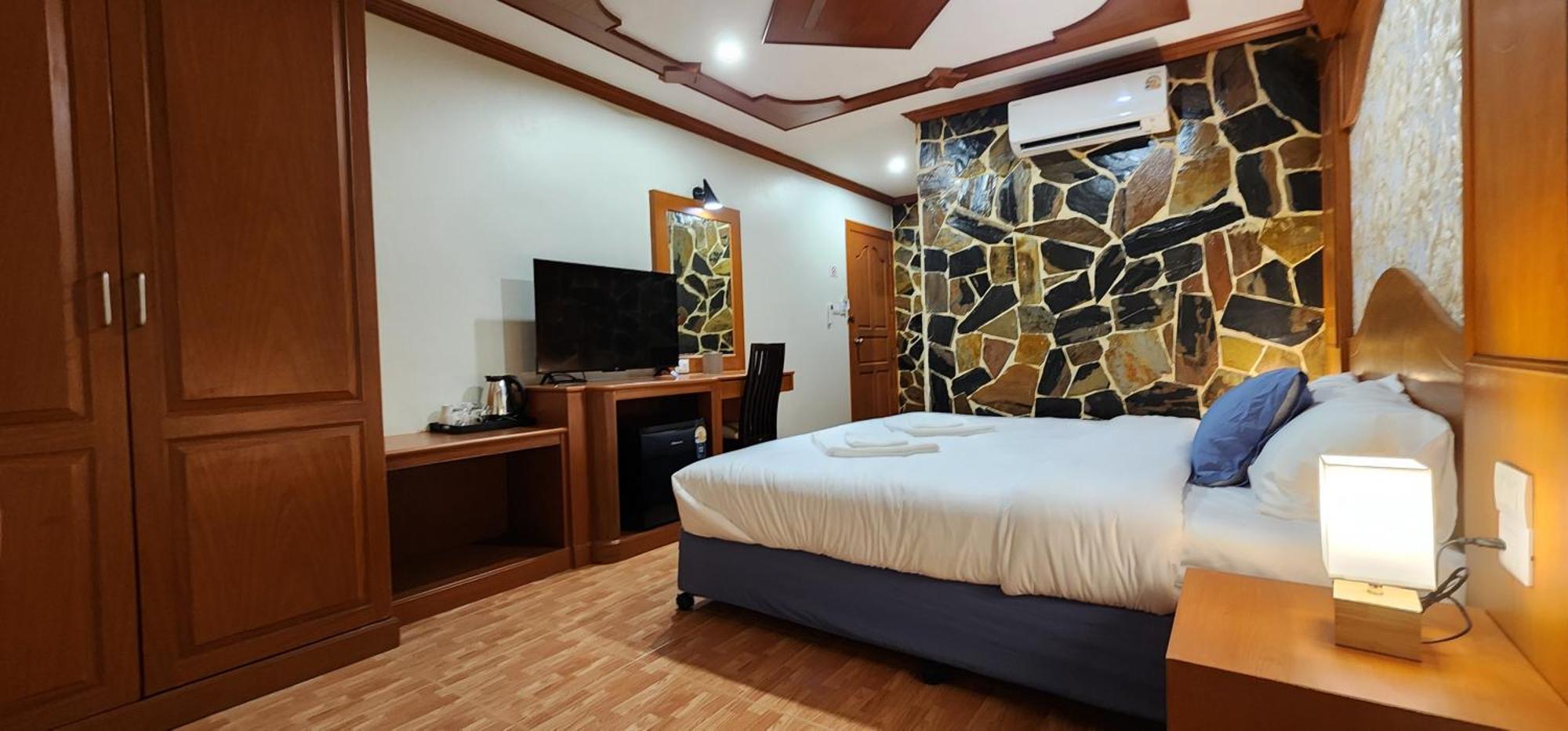Inn Arya