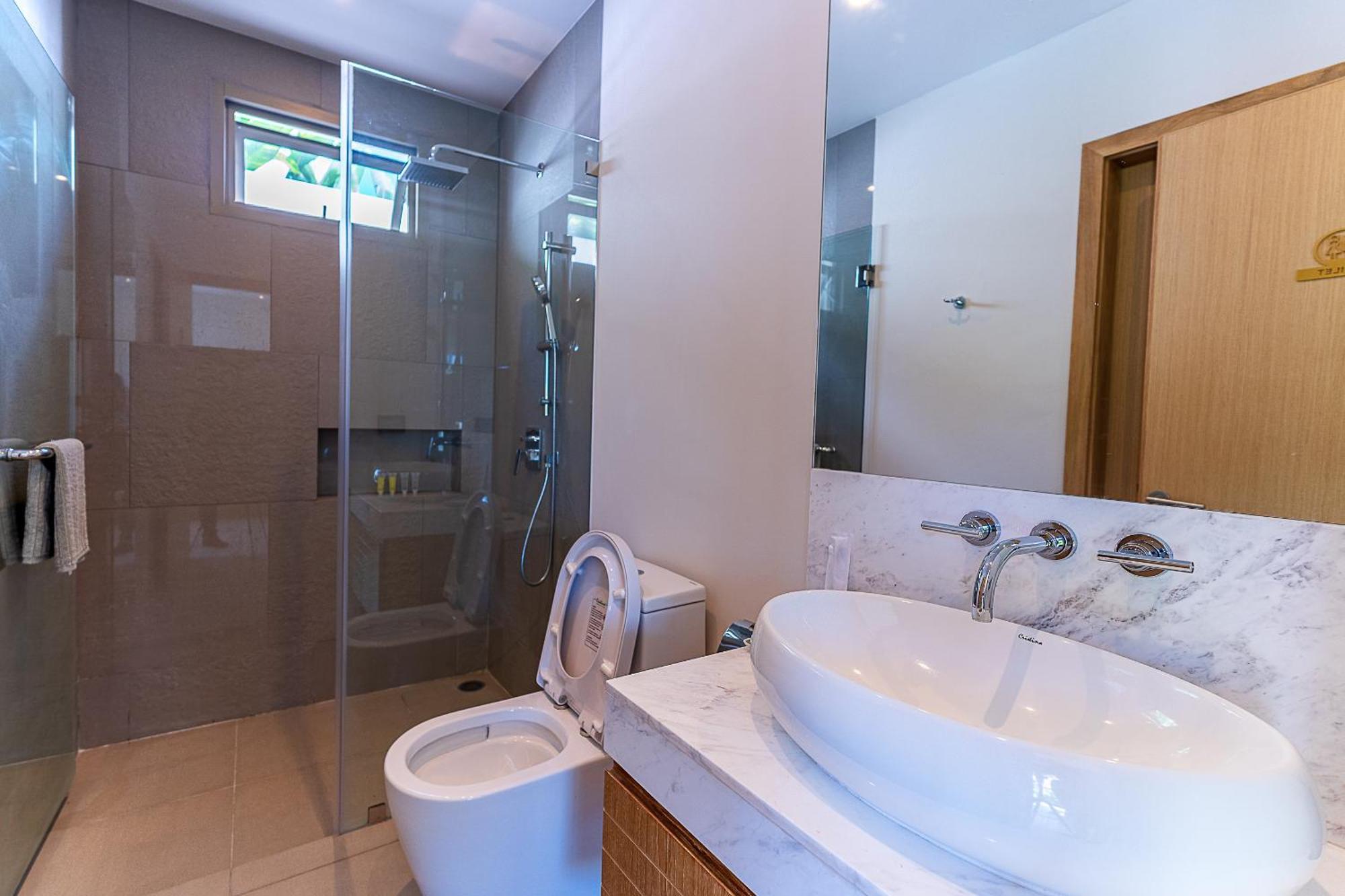 Casa Azure 8 - Brand New With Private Pool And Gym With 24-7 Security - Just 15 Min To Bangtao & Boat Avenue