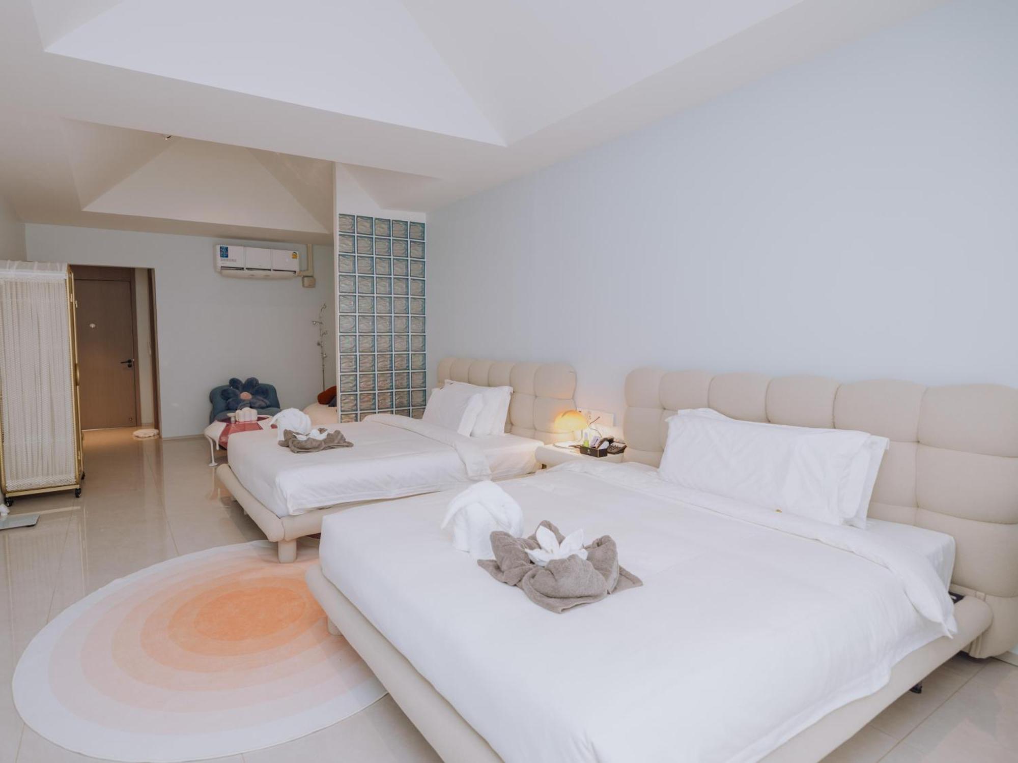 Yusu Resort *