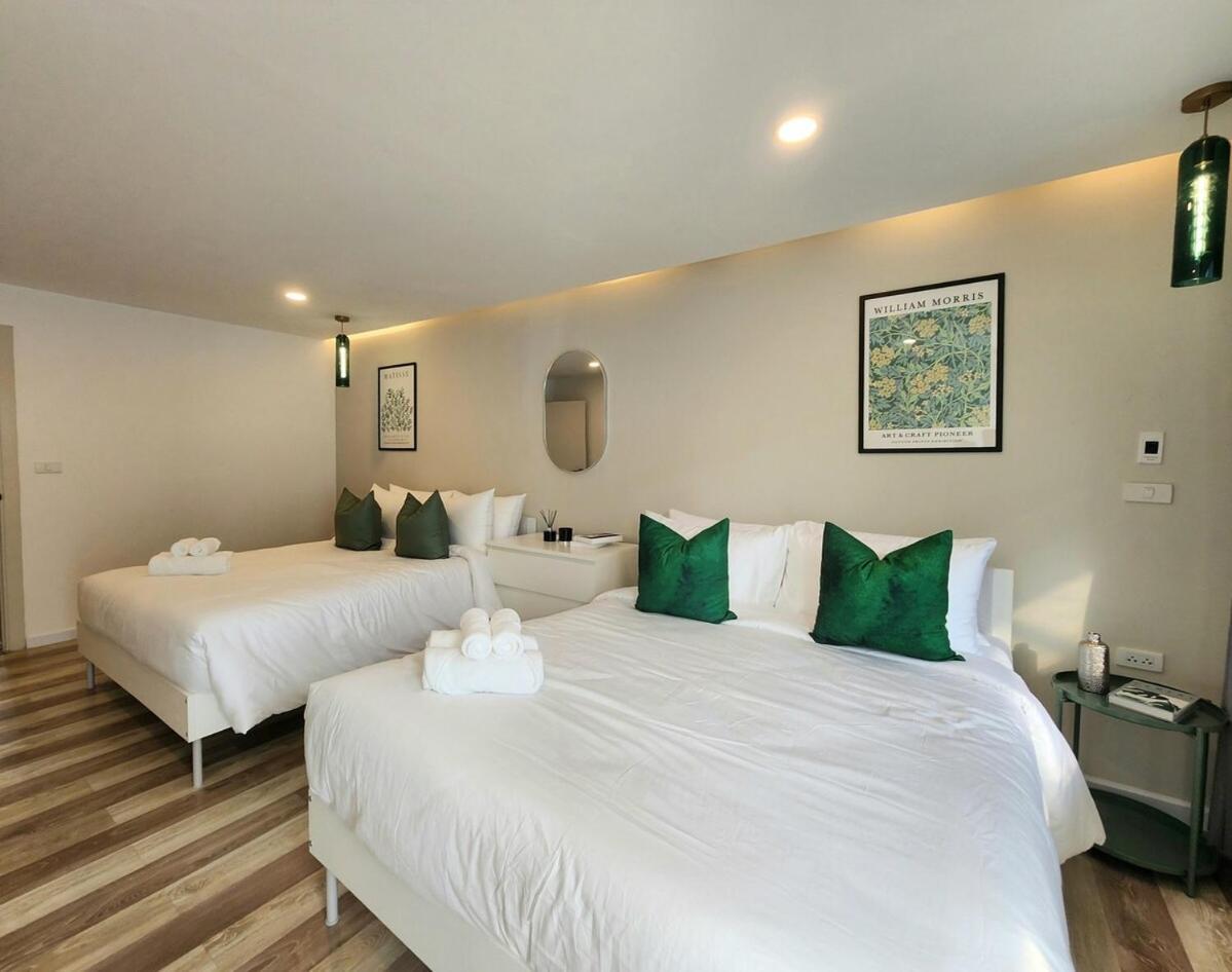 Winks Phuket Holiday home