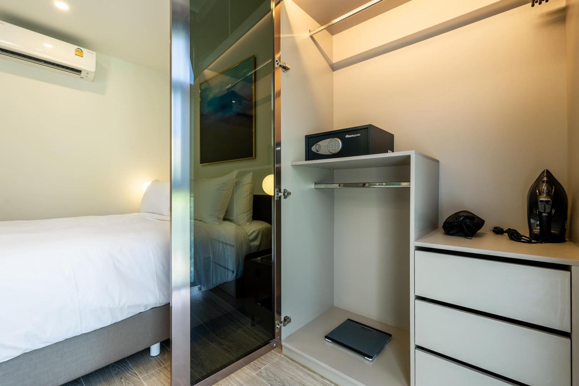 Hotel Palmetto Park And 4*