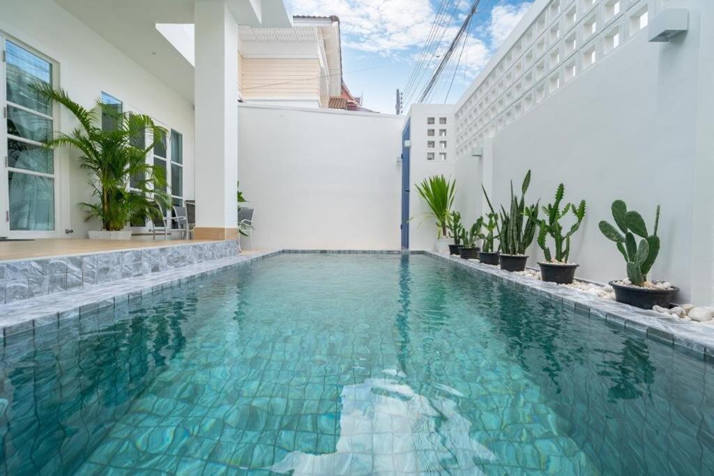 Villa Happiness Pool Phuket 154 Patong
