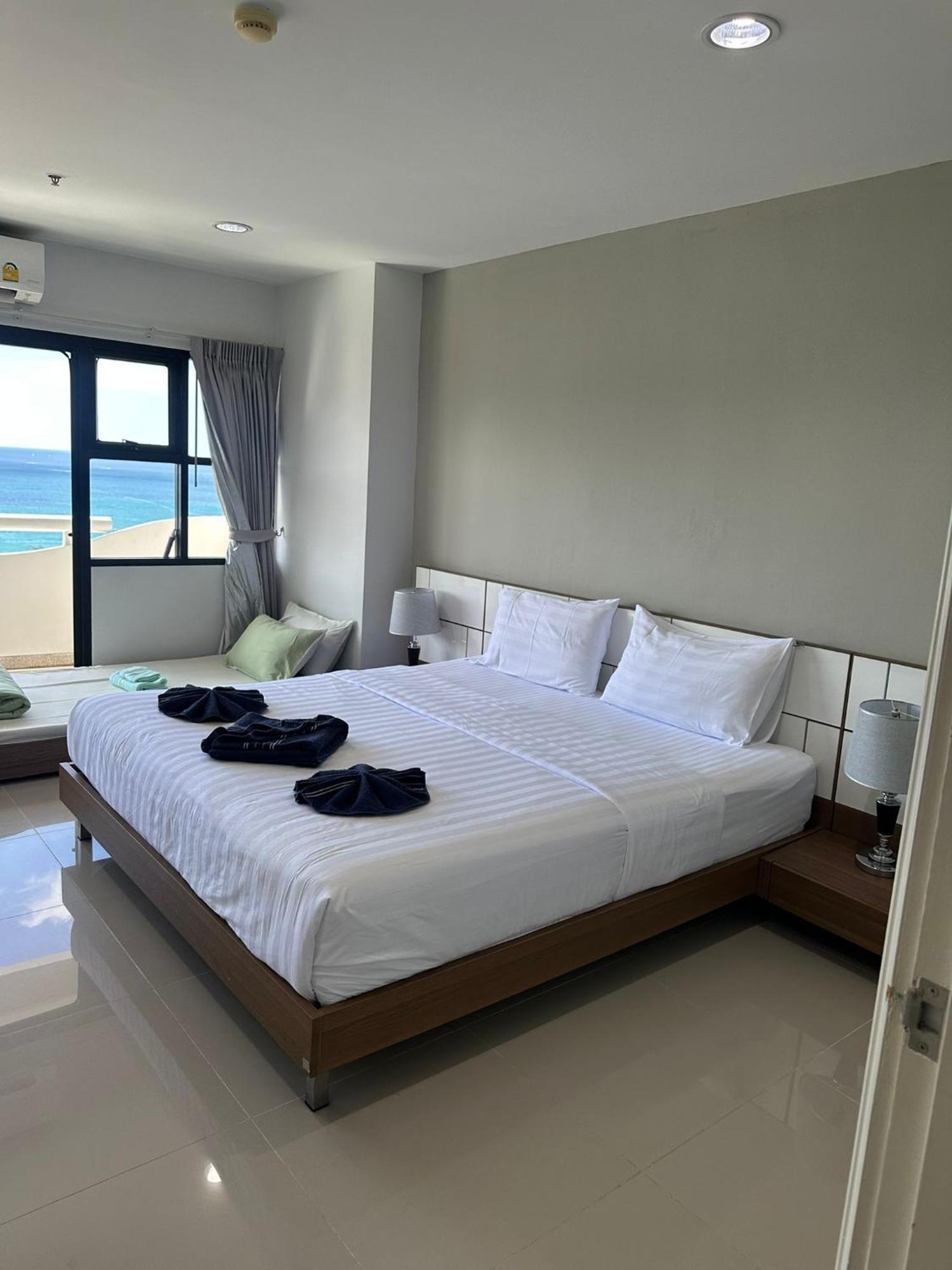 Apartment Tower Sea View Patong