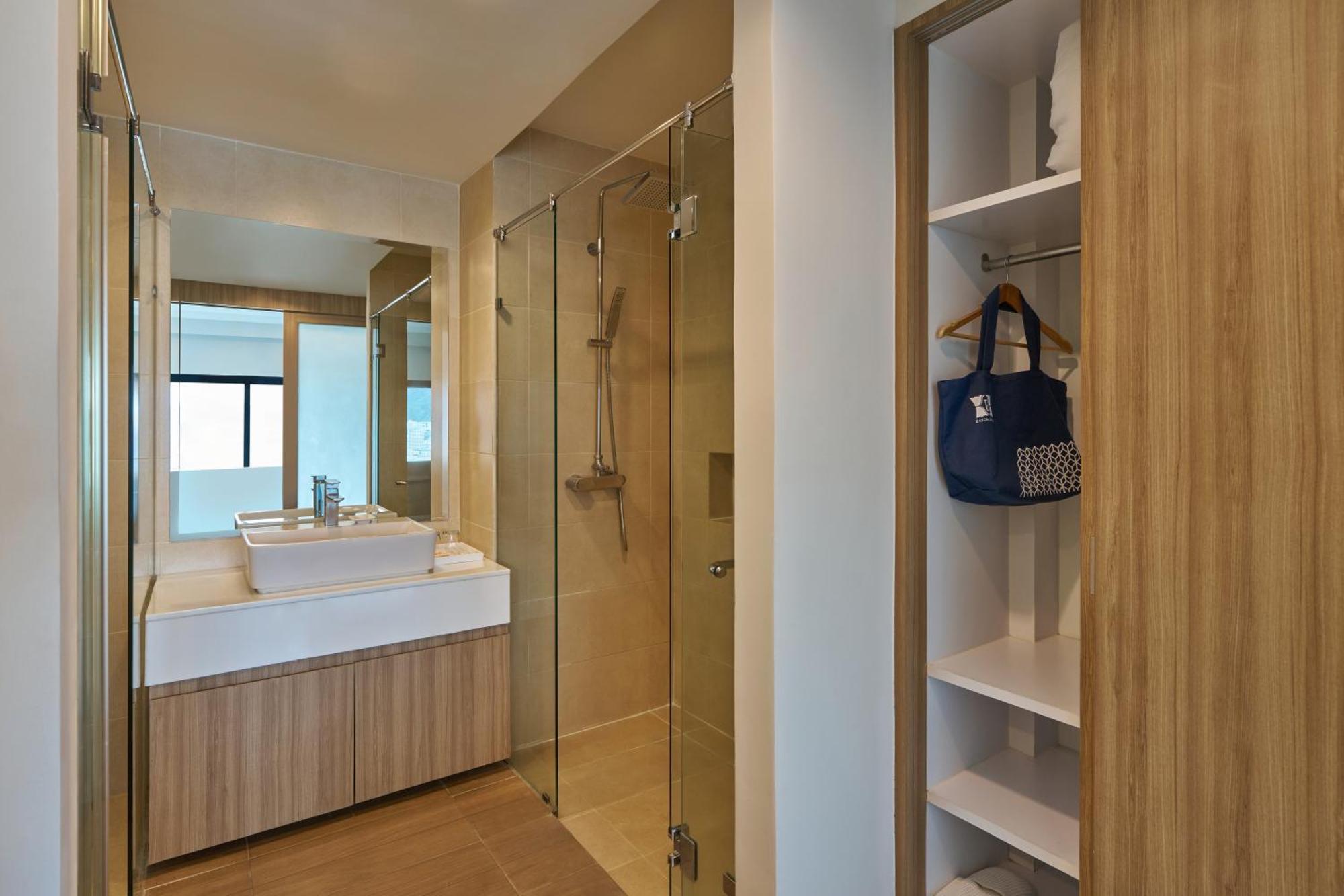 Resort Bay Hill