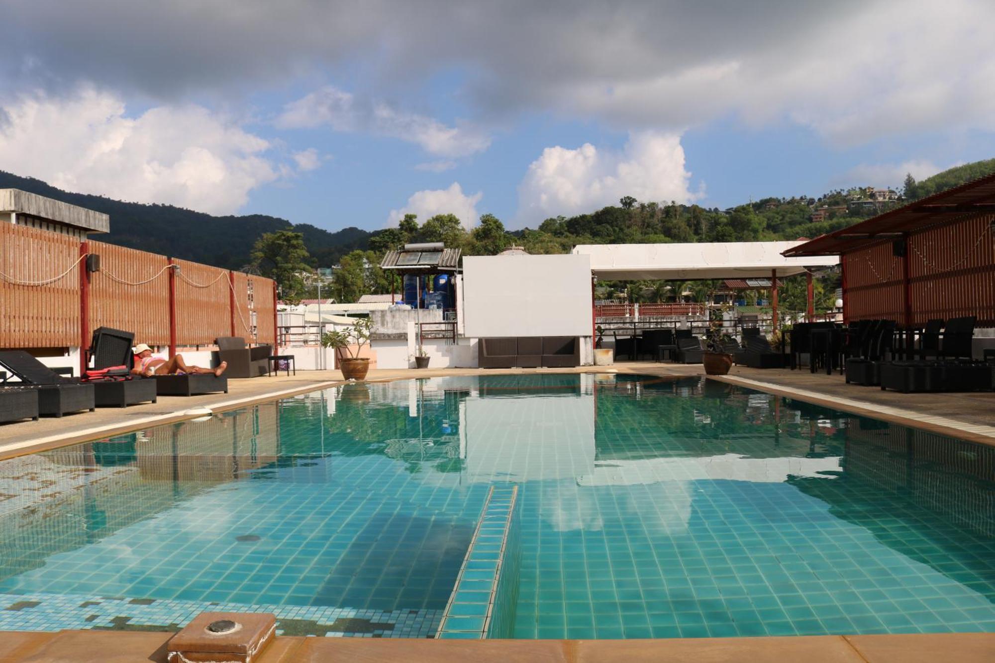 Diamond Crown Hotel 3*