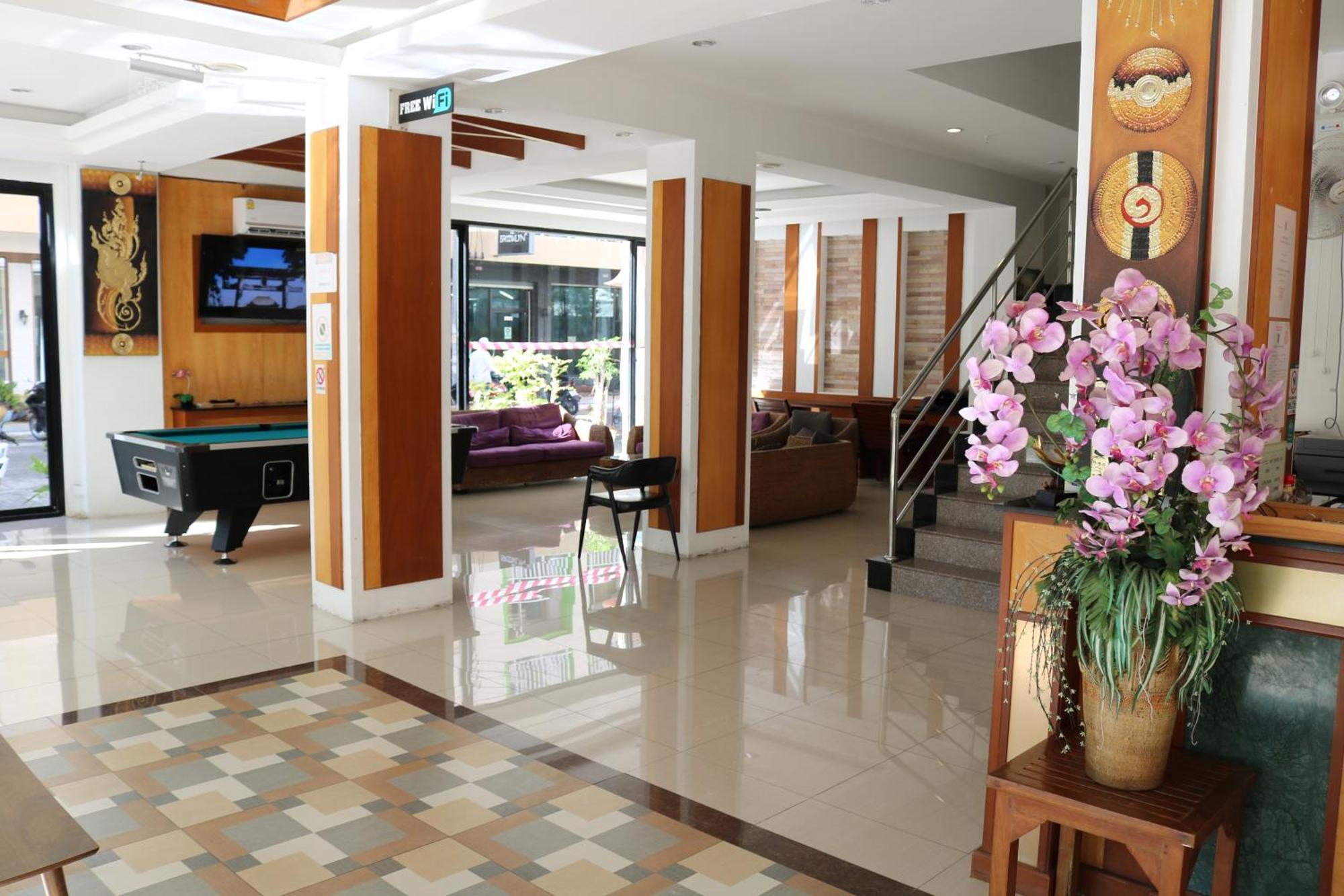 Hotel Diamond Crown Patong