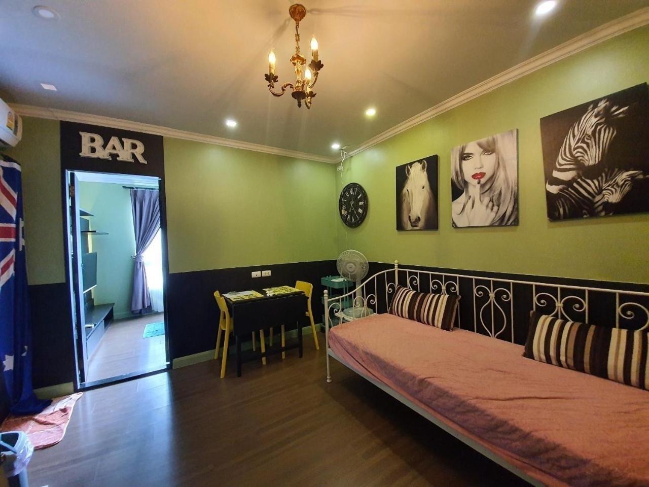 Dcondo Creek Poolview By Lachambre Apartment