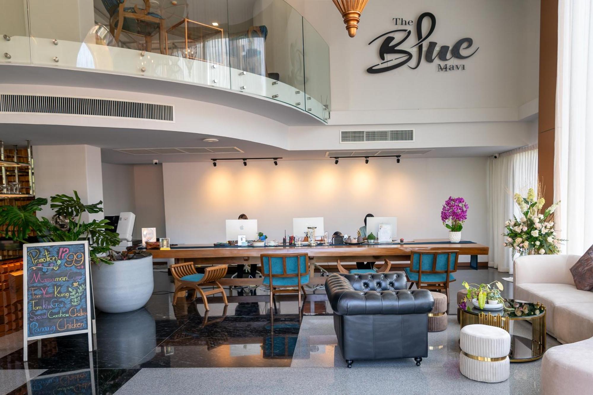 The Blue Mavi Hotel Chalong
