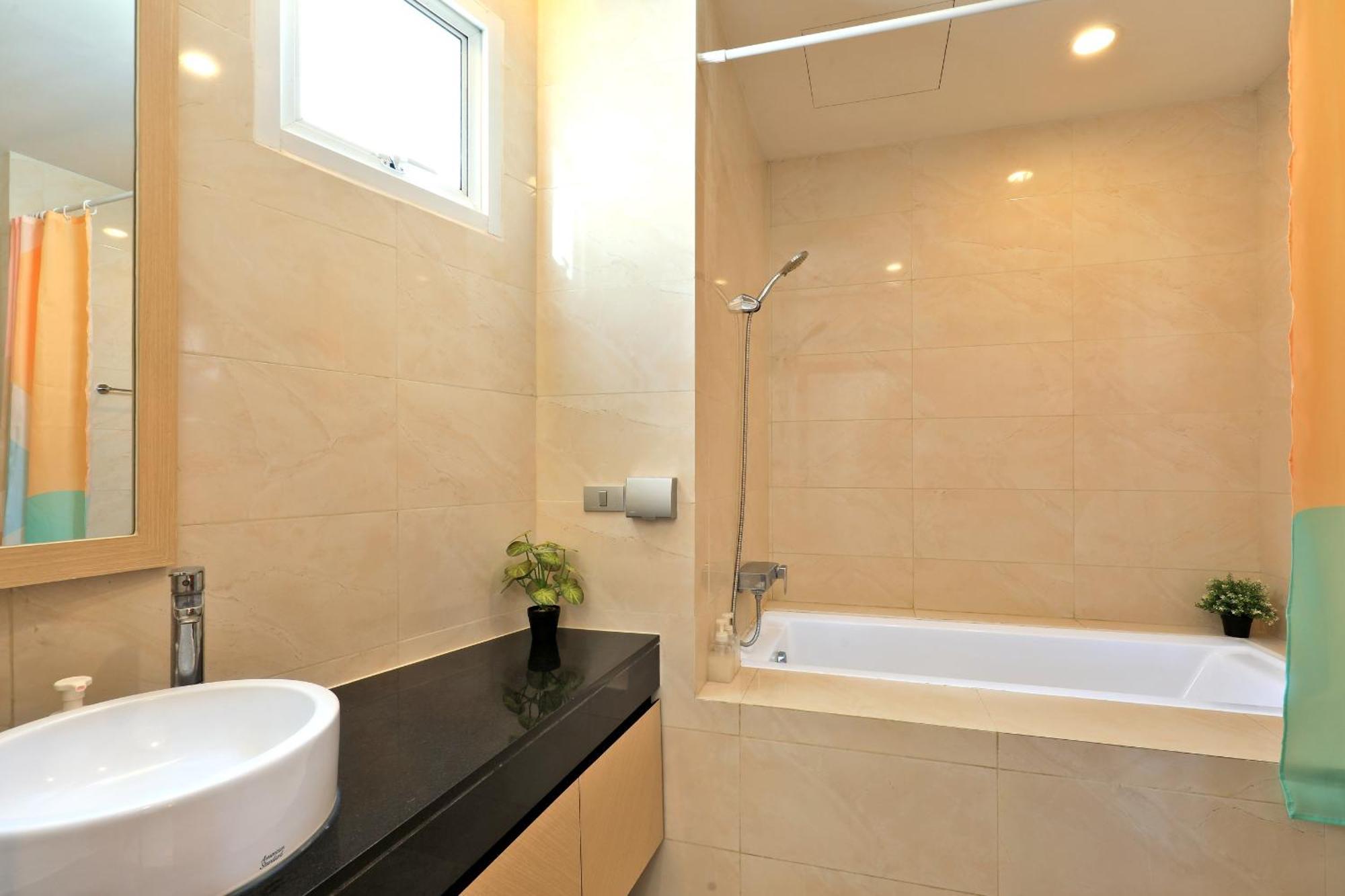 Palmetto By Holy Cow, 2-br, Sea View Appartement *