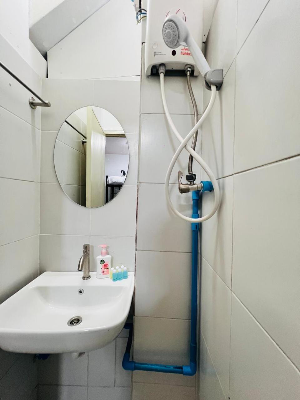 Blue Pearl Shore Apartment Patong