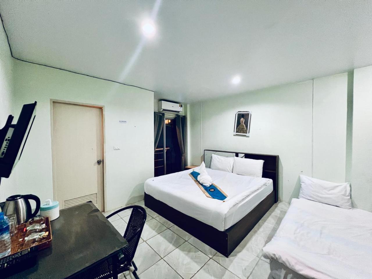 Apartment Blue Pearl Shore