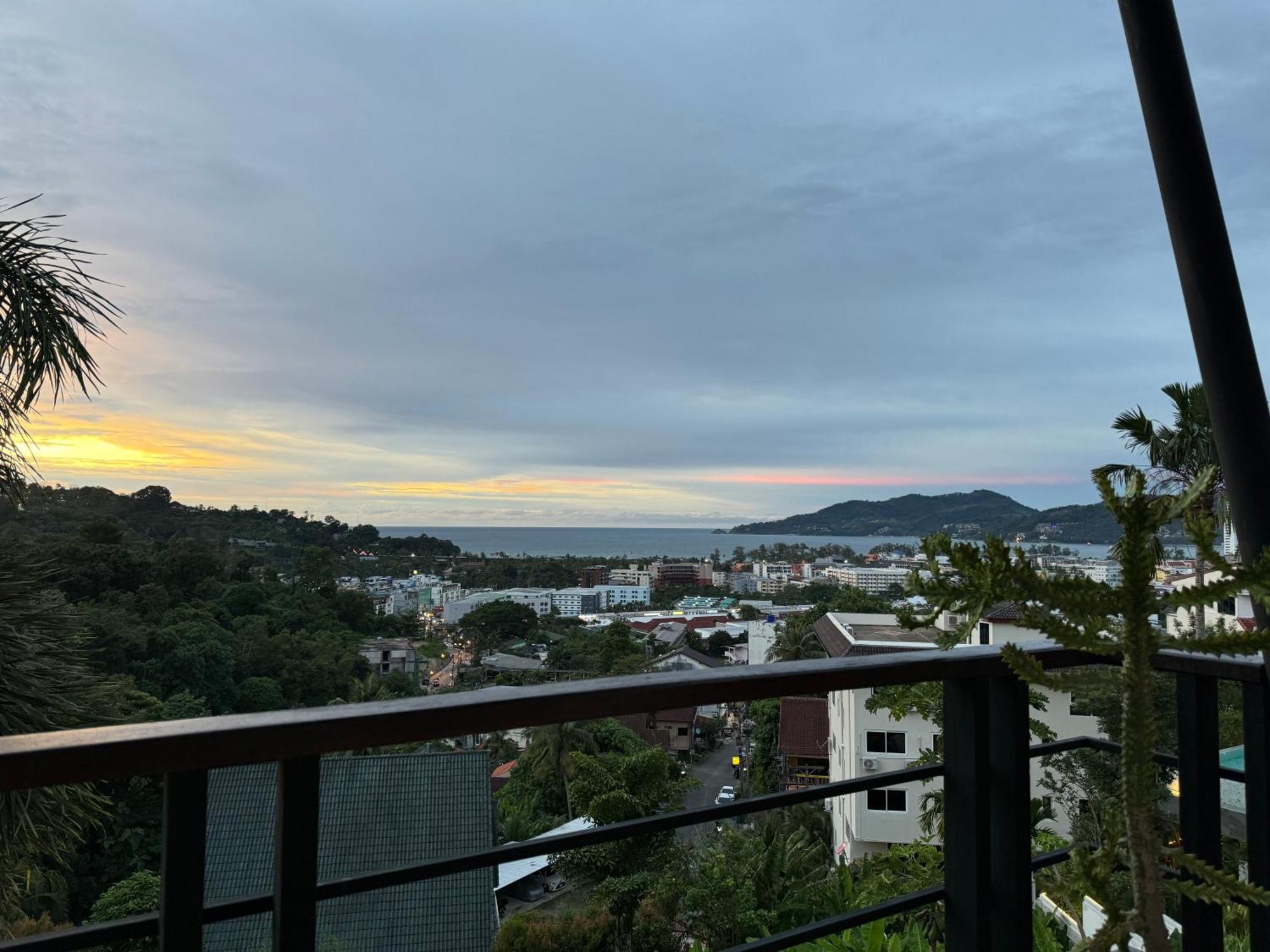 Veerakit * Patong