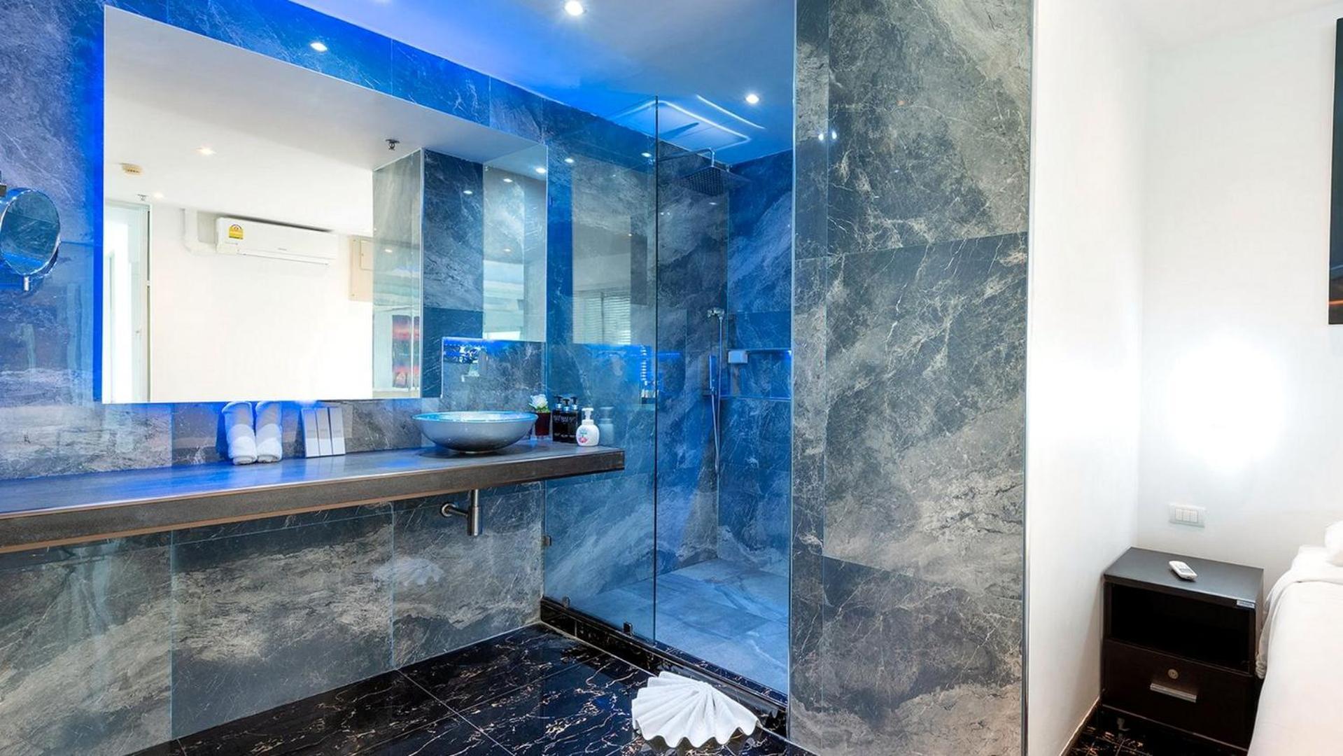 Tower 3 Privates Bedrooms * Patong