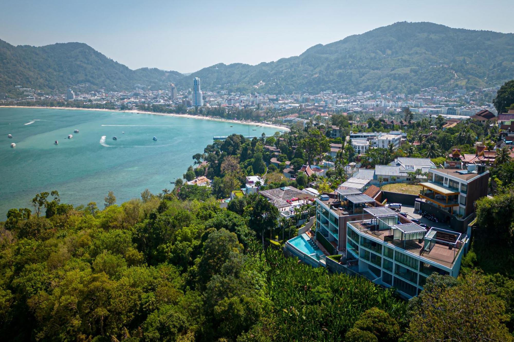 Apartment Bluepoint Luxury Patong, 811