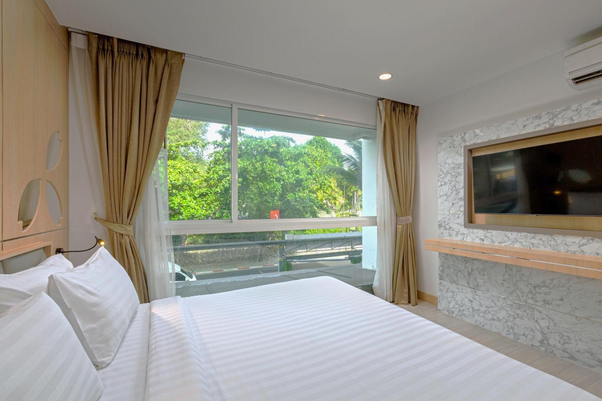 Hotel Clarian Patong