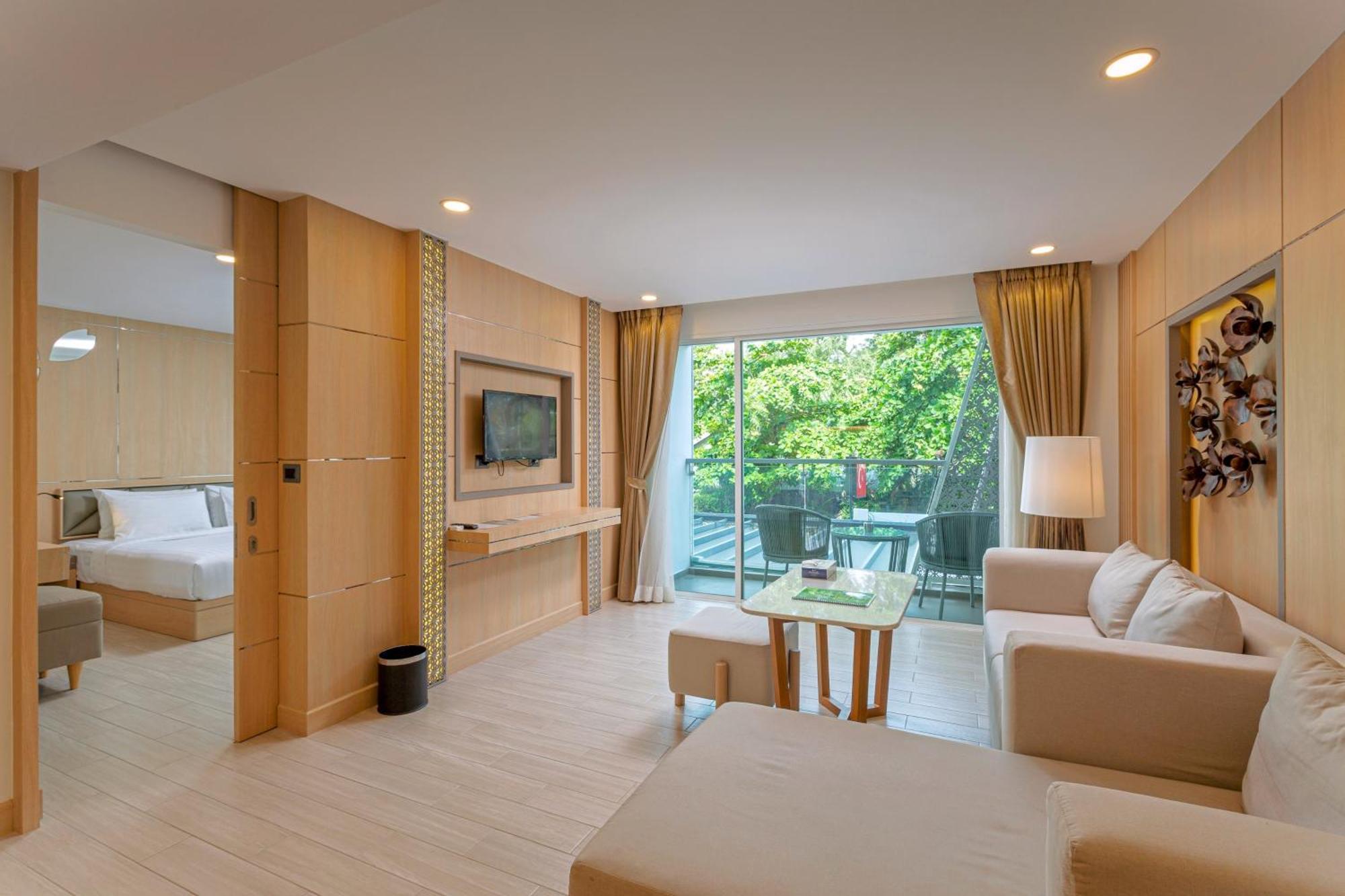 Hotel Clarian 4*