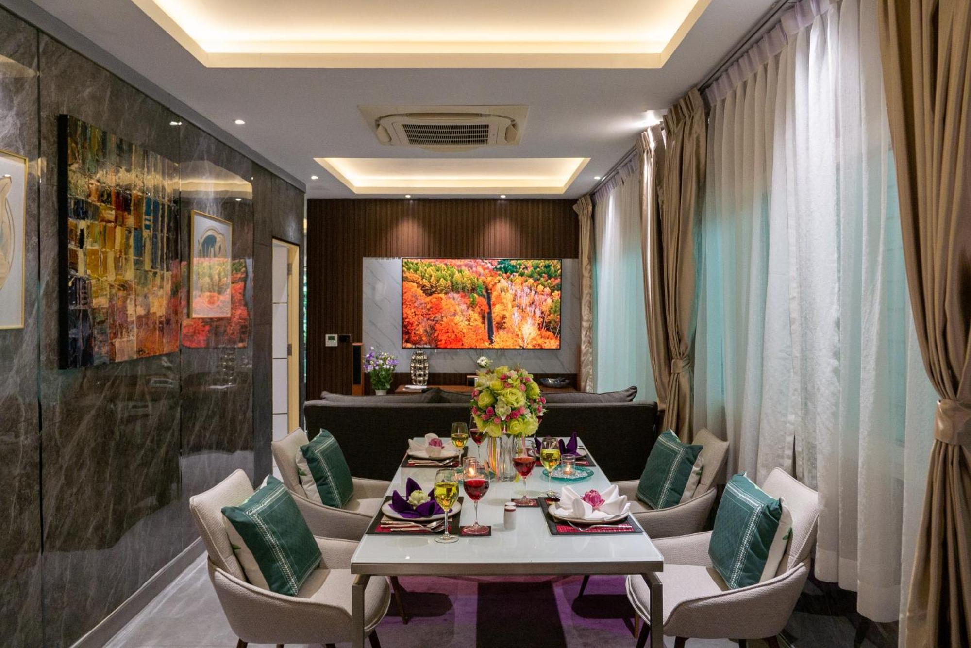 2 Bedrooms Amani Pool Phuket Thalang