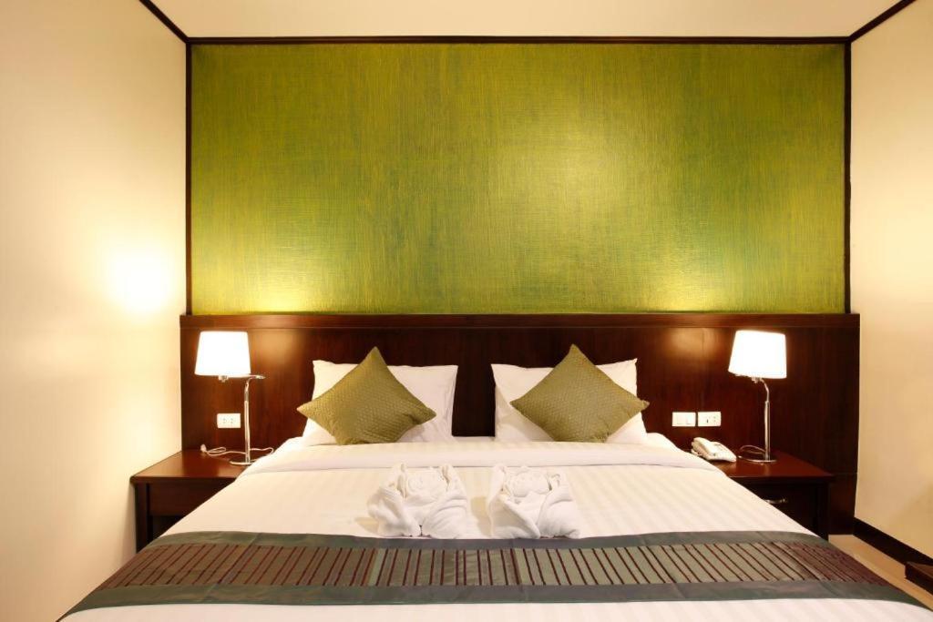 Orchid Resortel Hotel 3*