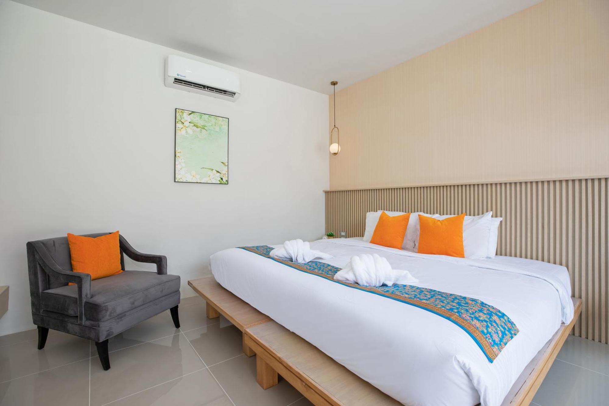 Hotel Andaman Sea Pool Access And Phuket