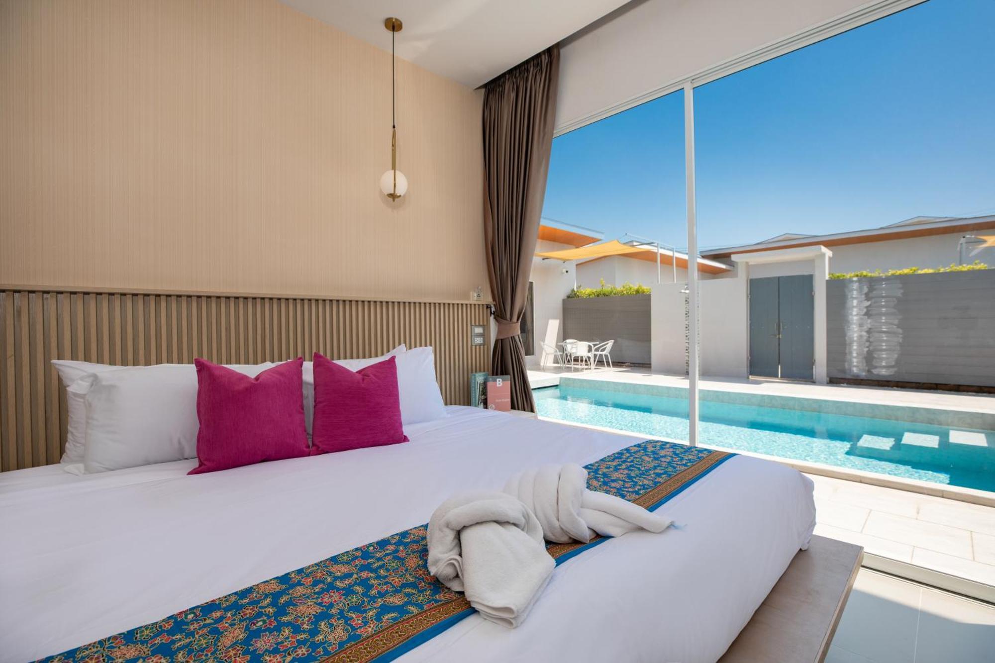 Andaman Sea Pool Access And Hotel 5*
