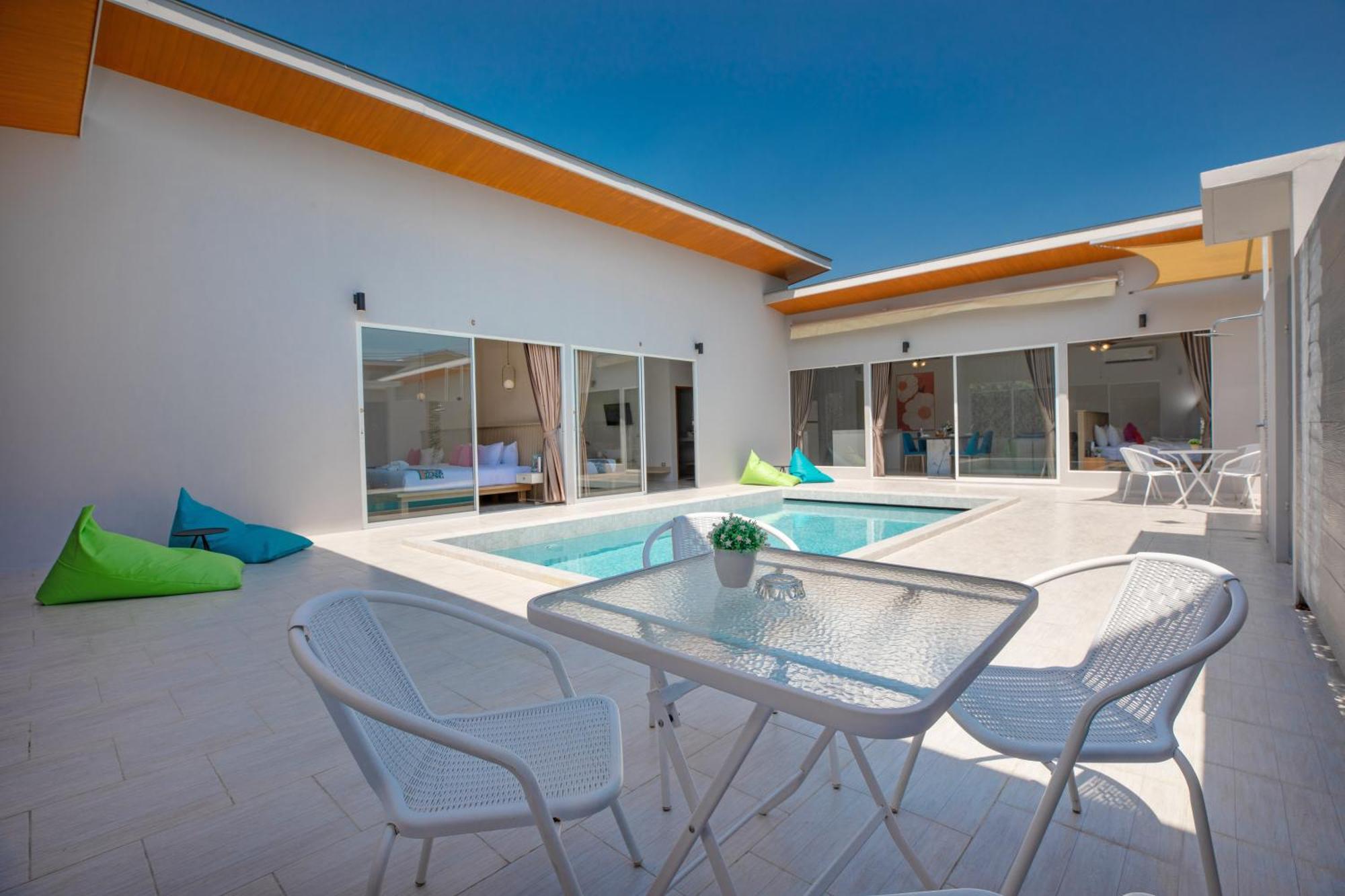 Andaman Sea Pool Access And Hotel 5*
