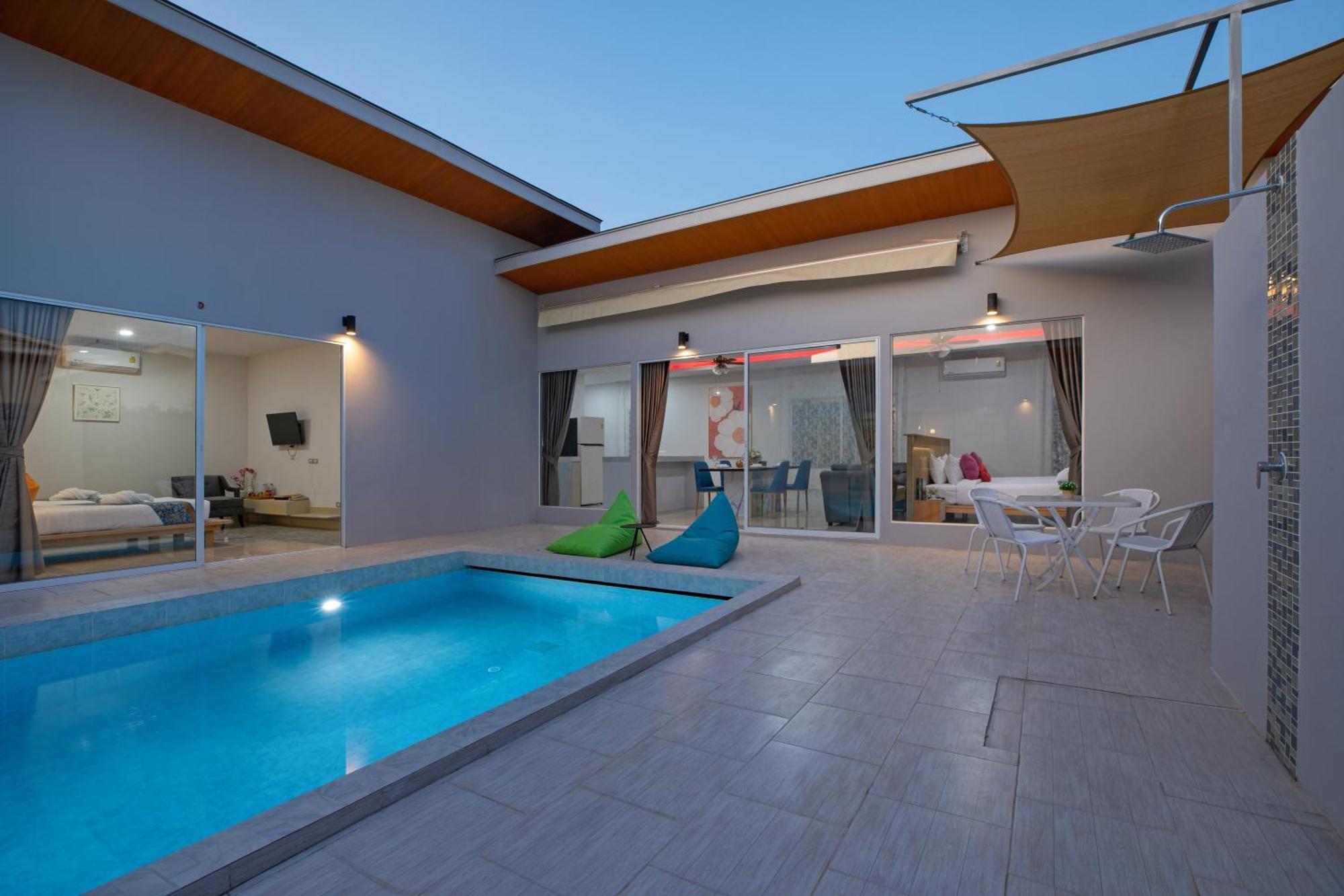 Andaman Sea Pool Access And 5*