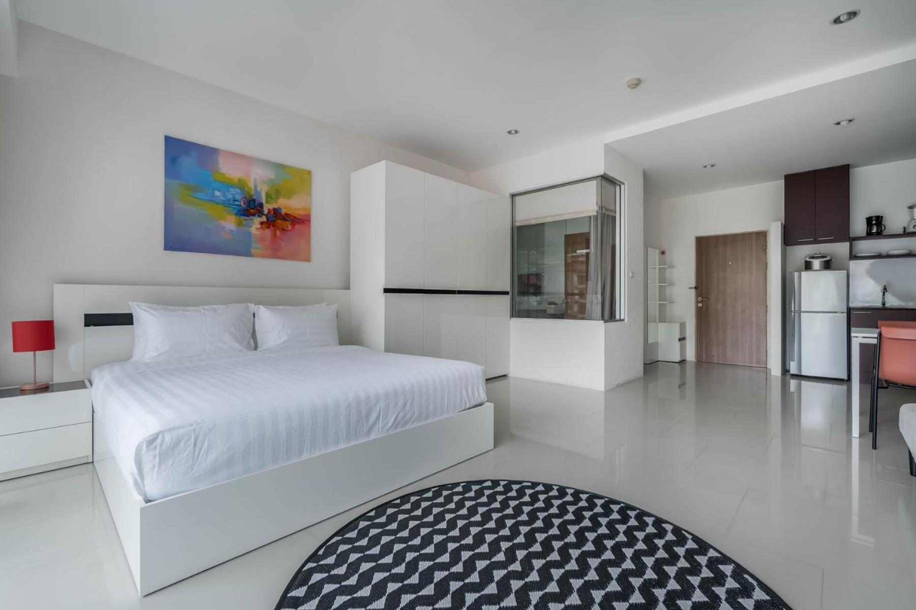 Chic By Redfox Hospitality *