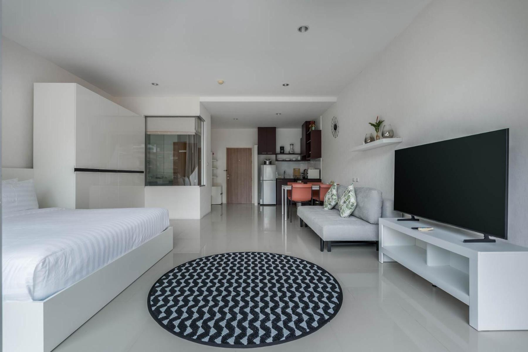 Chic By Redfox Hospitality