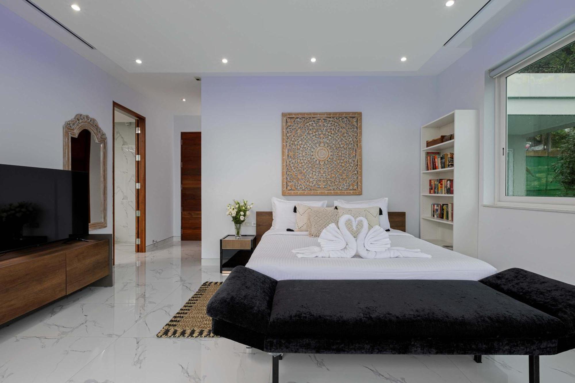 Seaview Three Bedroom In Bangtao Area Phuket