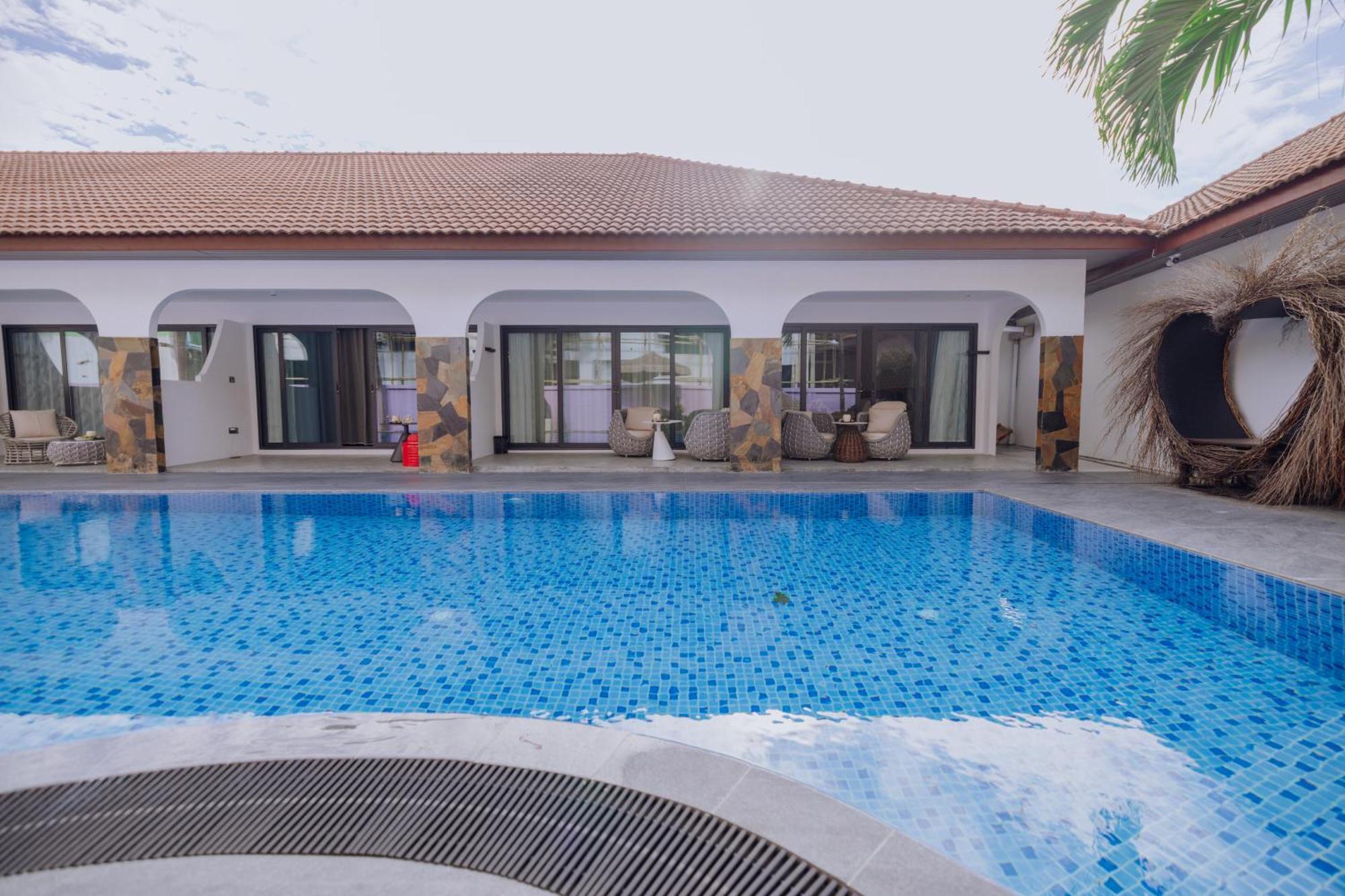 Yusu Resort Phuket