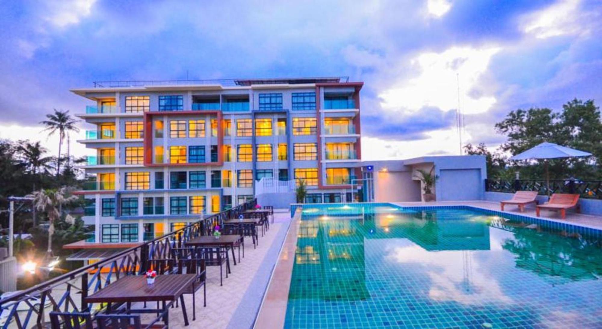 Golden Manora Bangtao 3*