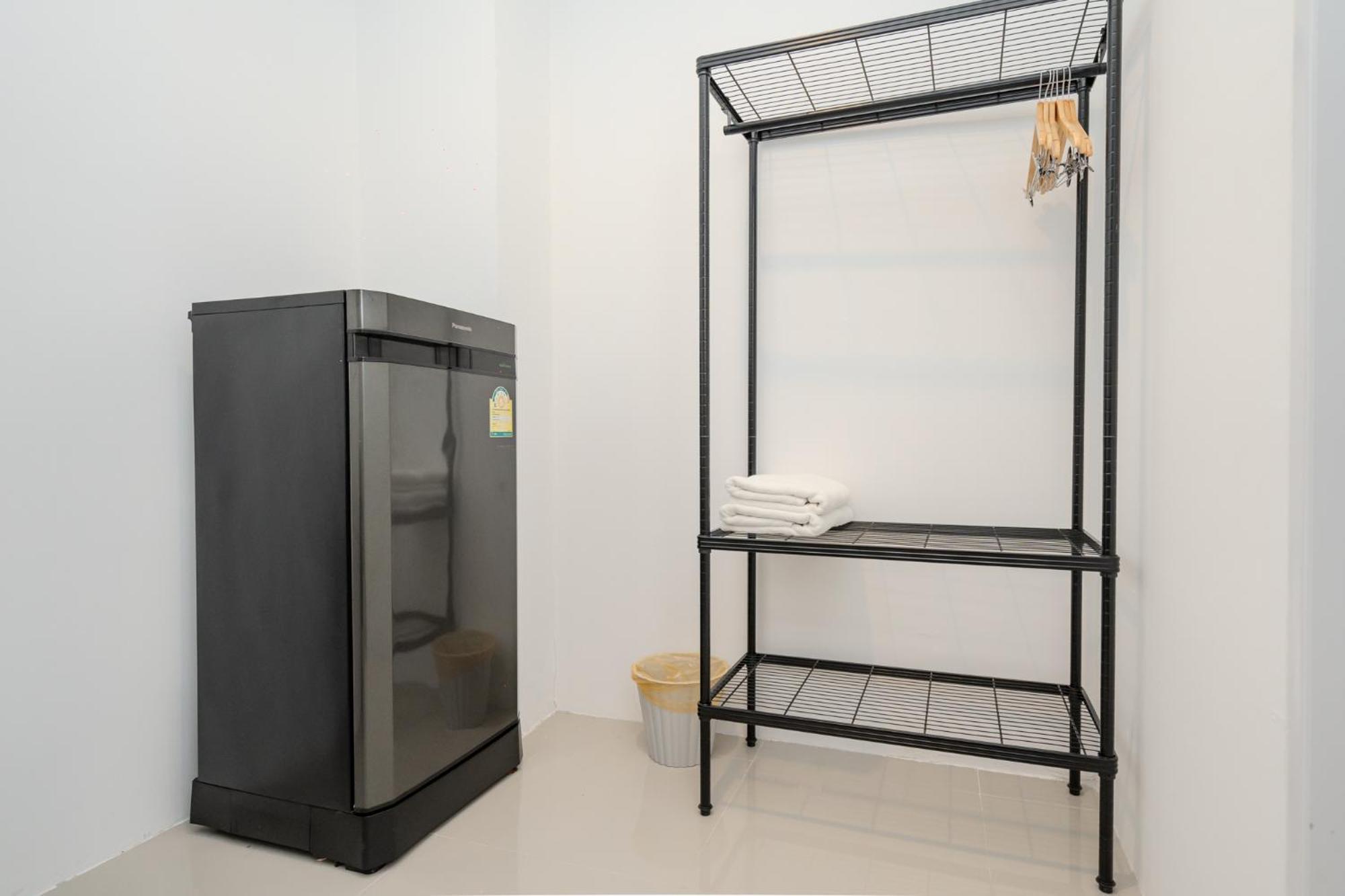 Golden Manora Bangtao Hotel 3*