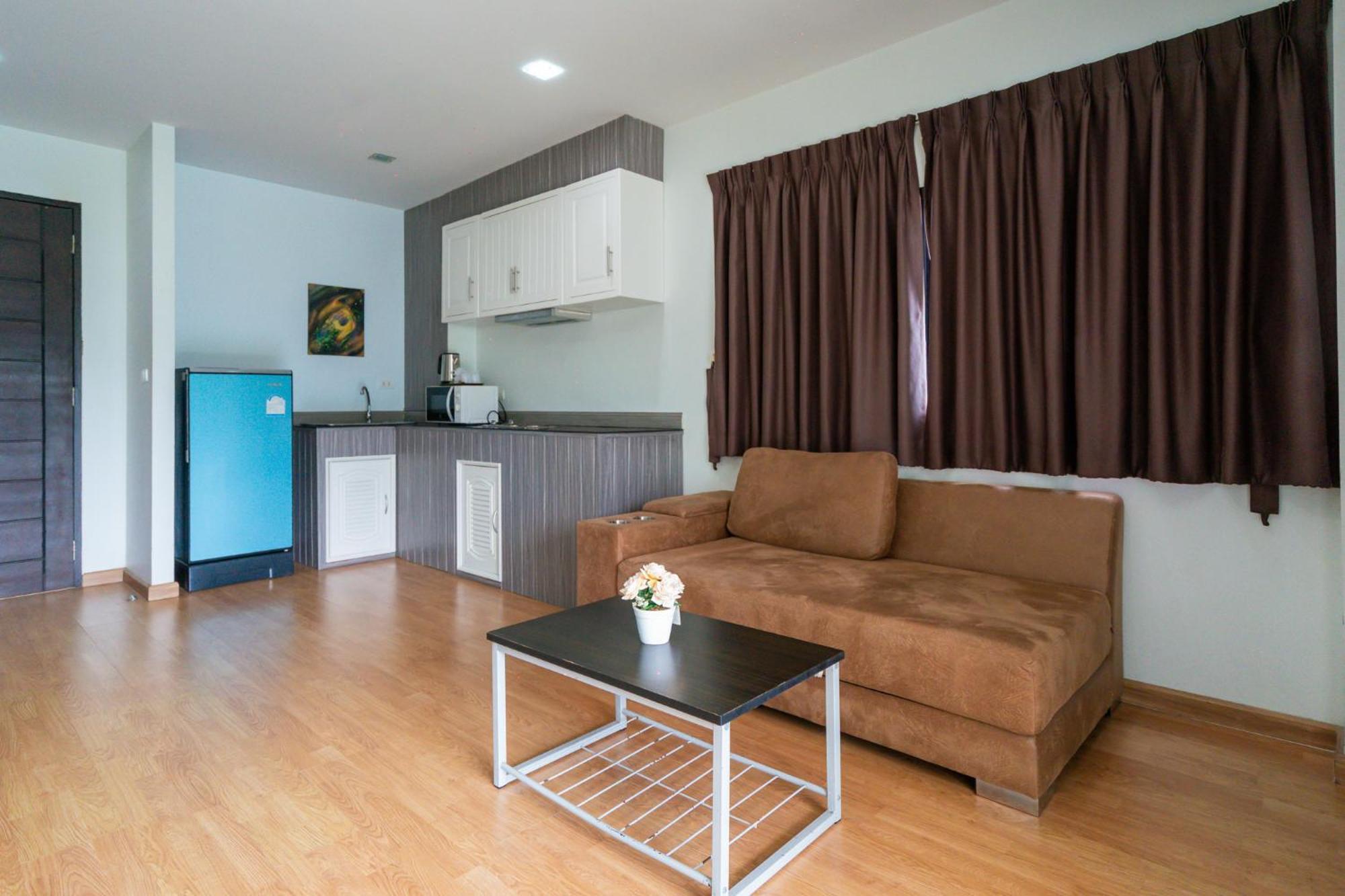Golden Manora Bangtao 3*