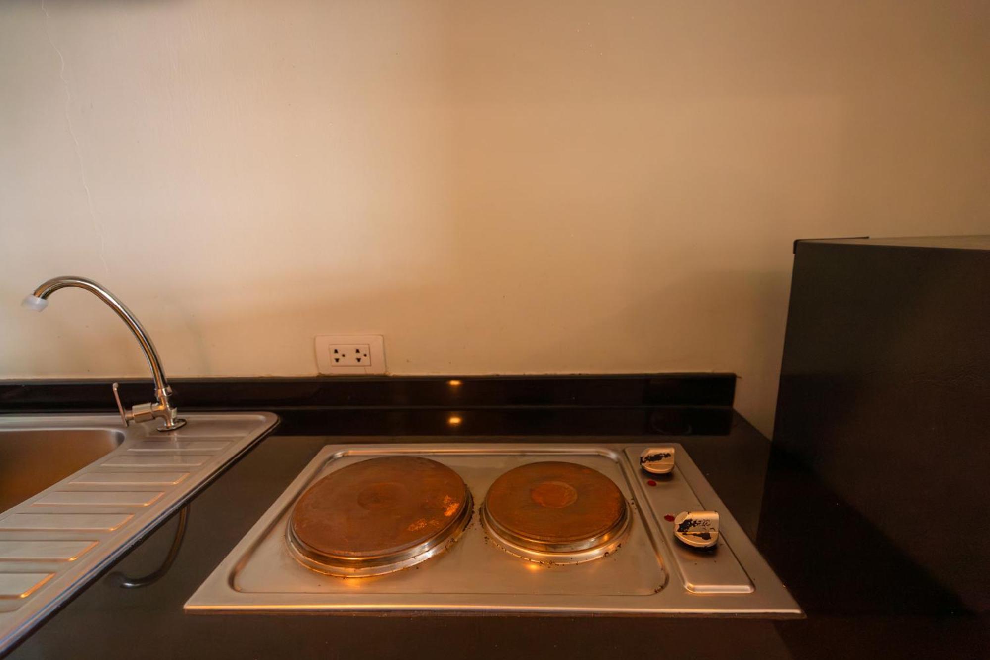 Hotel Golden Manora Bangtao 3*