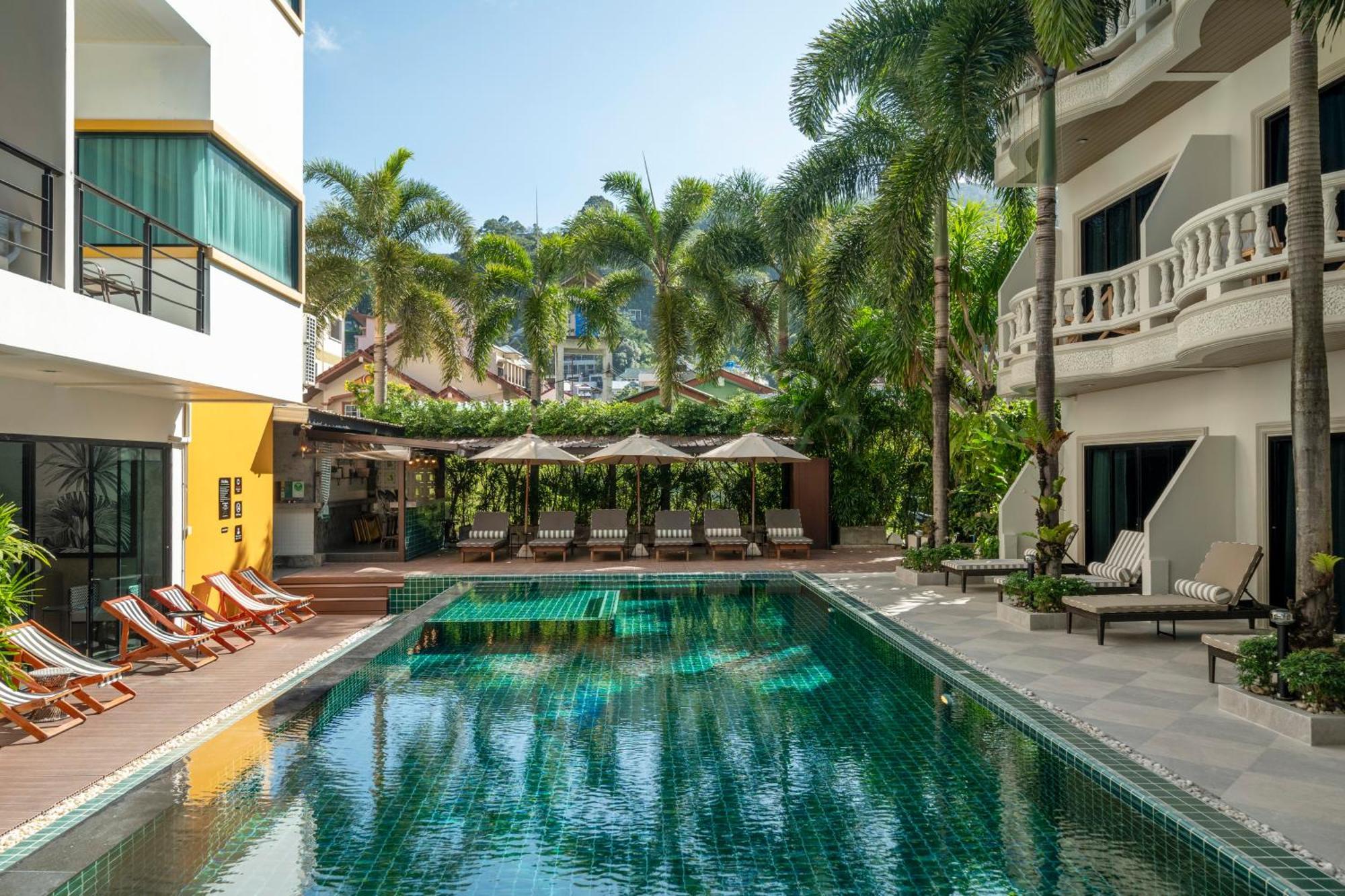 Hotel Buasri Boutique Patong 3*