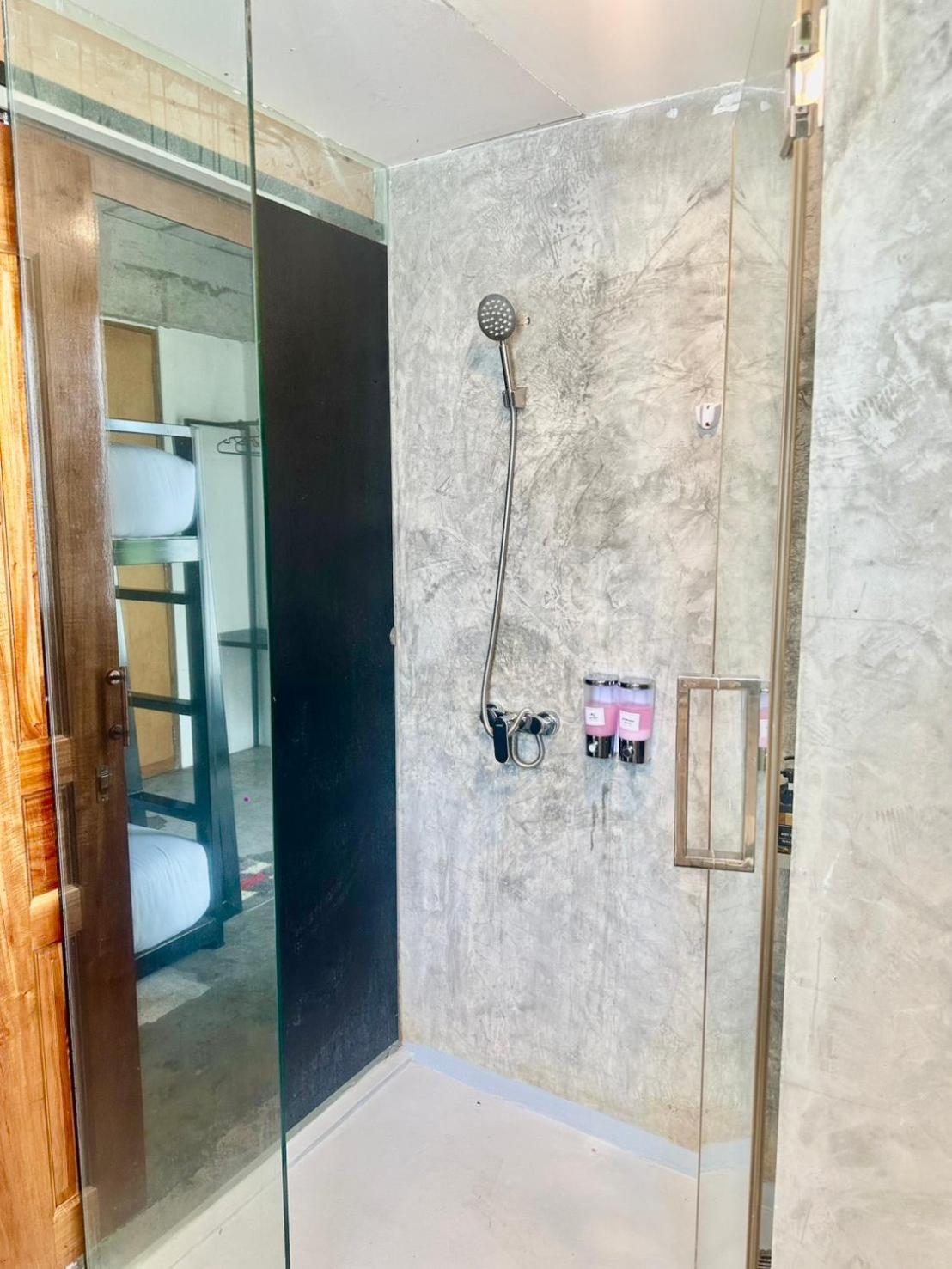 Ella Lamoon Hotel Patong