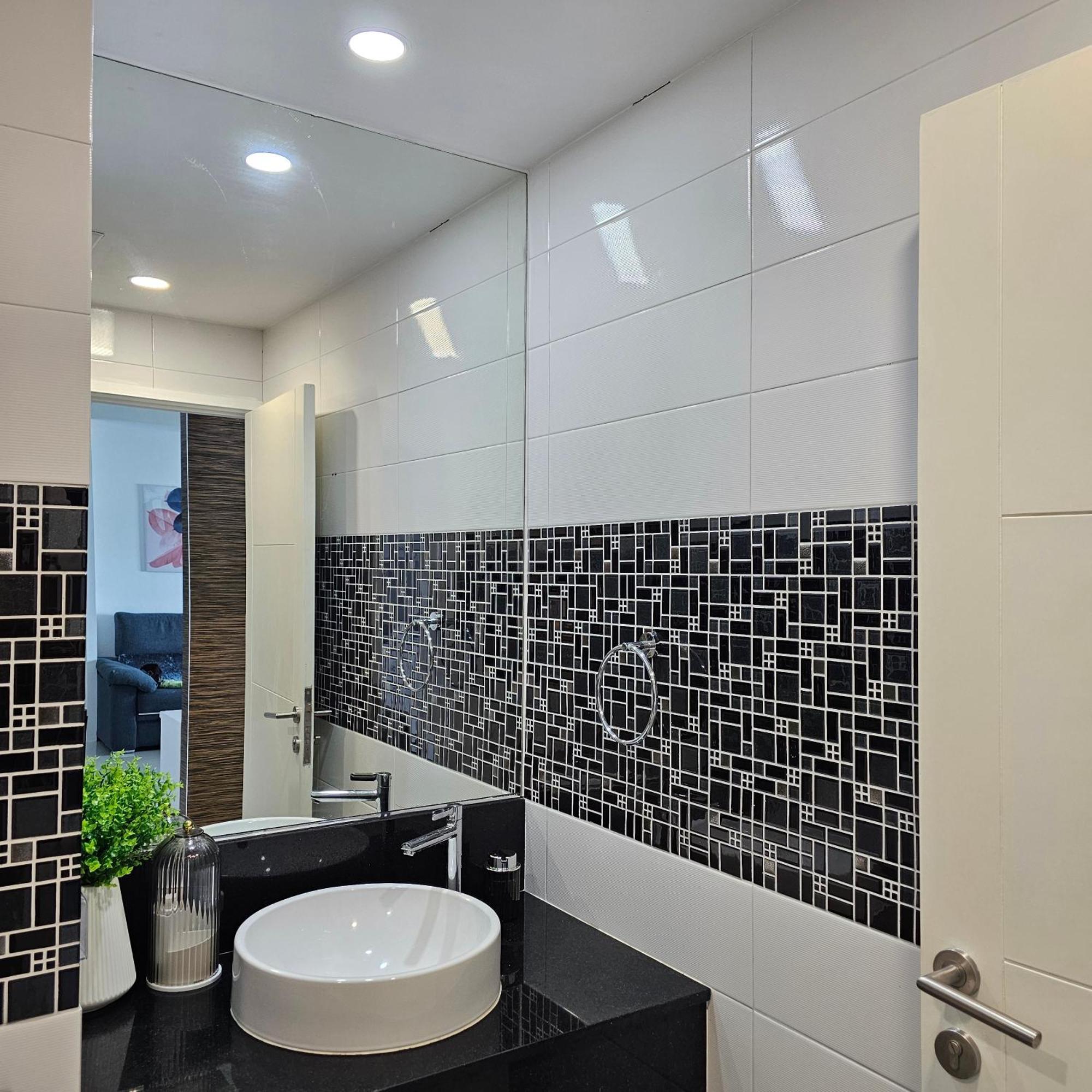 Tower 1 Bedroom Sea View * Patong