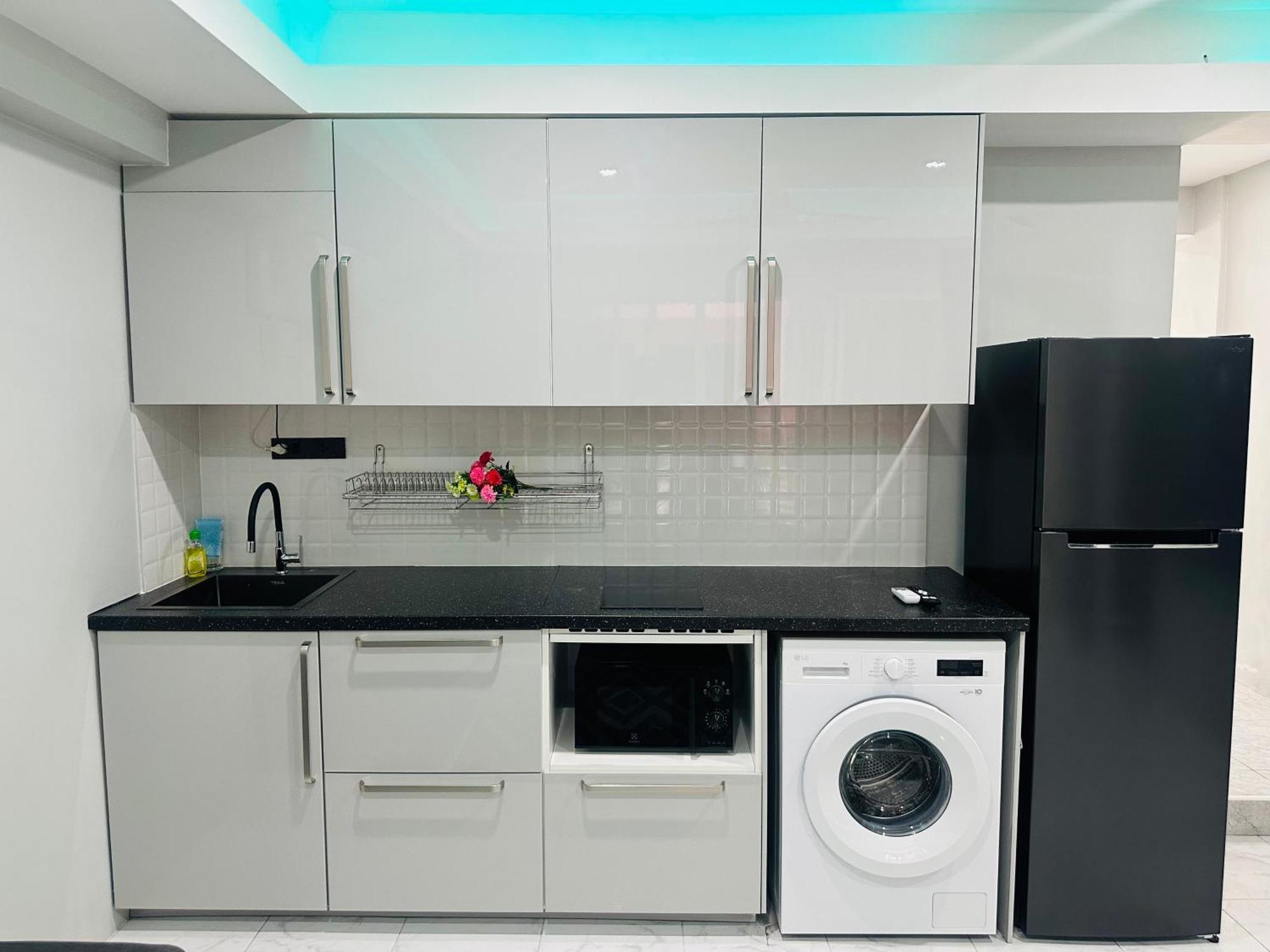 Location Apartments, 2 Bedrooms Apartment Patong