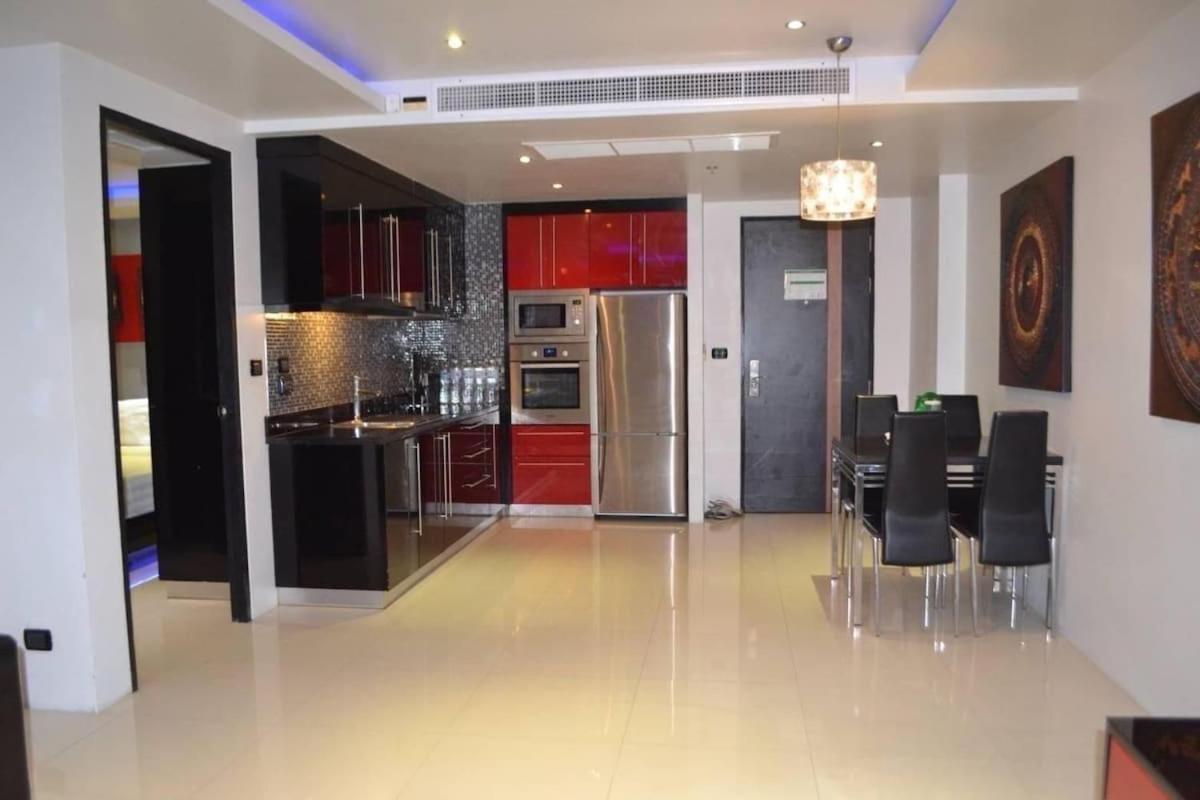 1 Bed On Bangla, 3 Minutes Walk To Apartment *