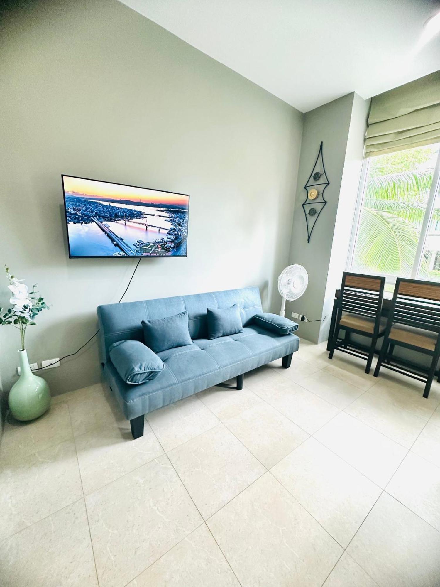 Cozy Veloche Group Apartment Phuket