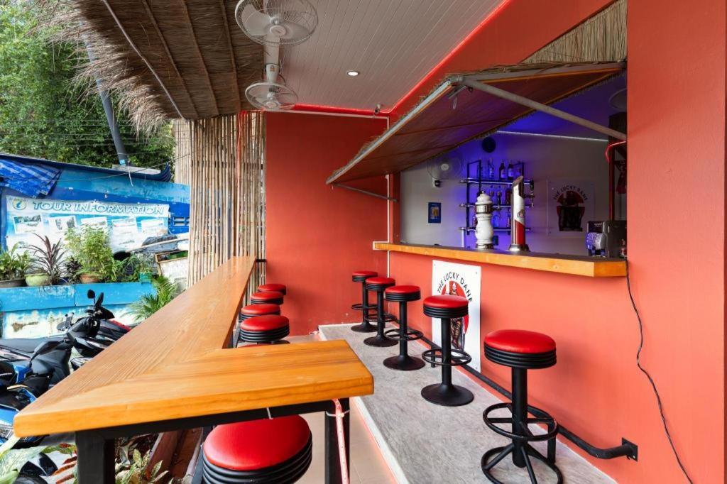 Lucky Hotel Patong