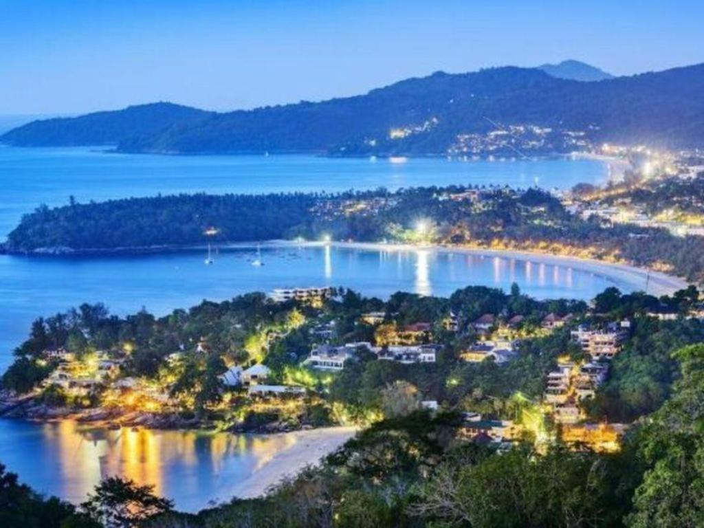 Hotel Azure Phuket