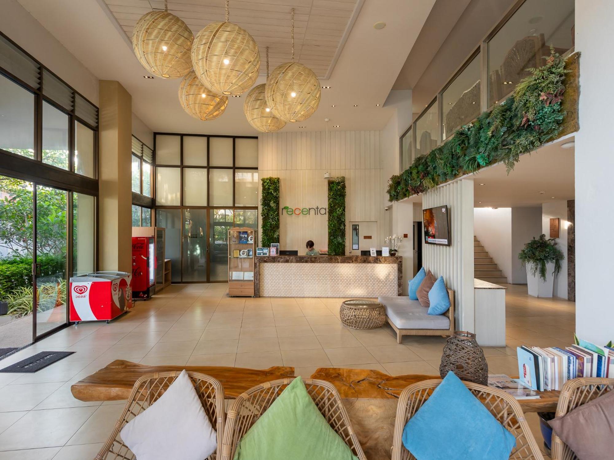 Recenta Suanluang Hotel 4*